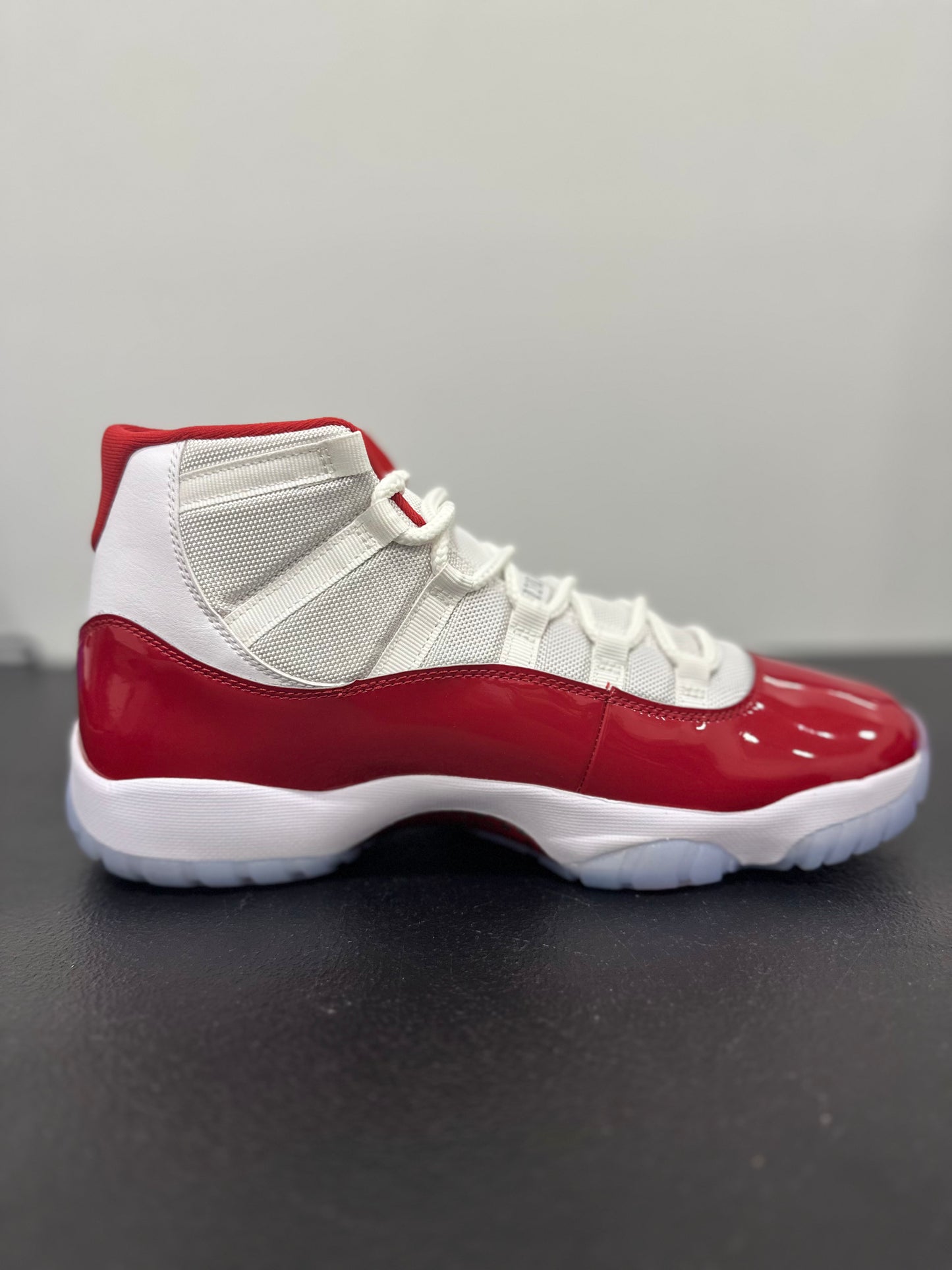 Jordan 11 Retro Cherry (2022)