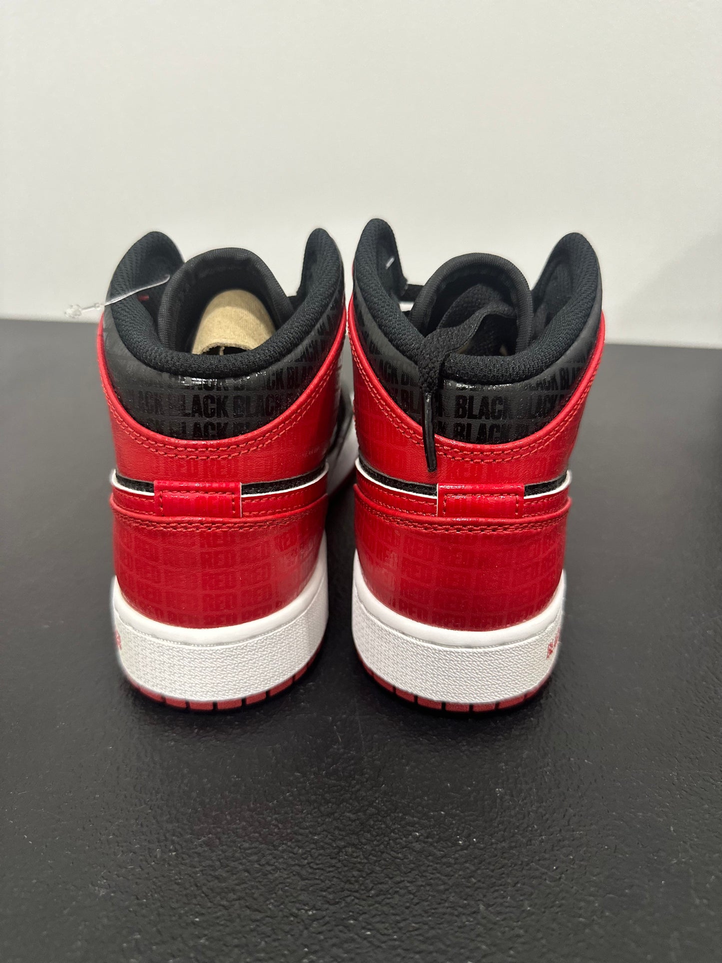 Jordan 1 Mid Bred Text (GS)