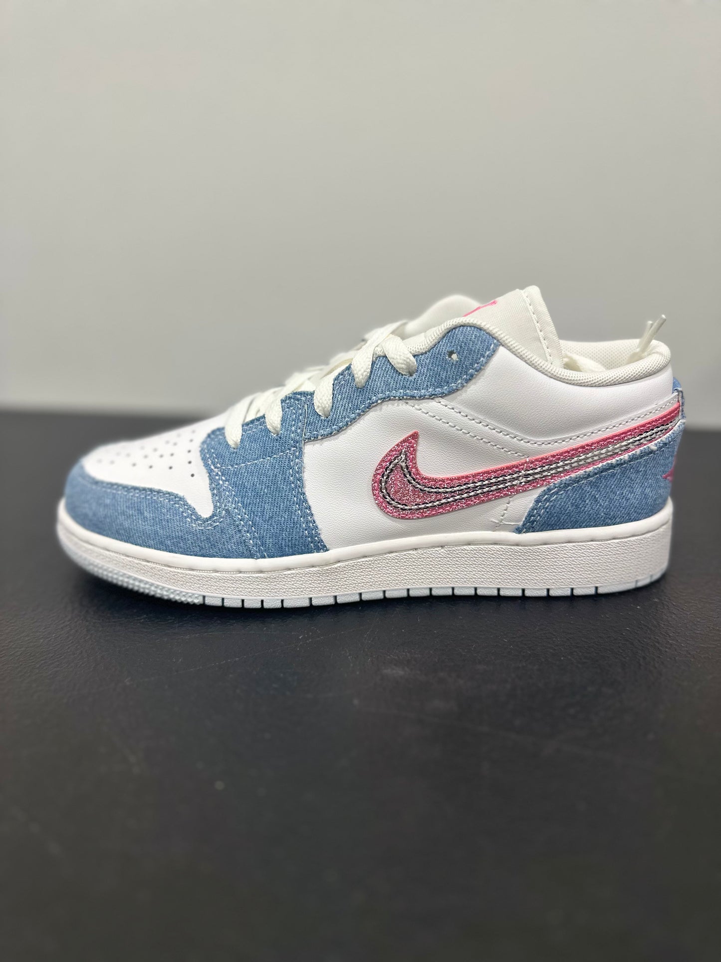 Jordan 1 Low SE Denim Sequin (GS)