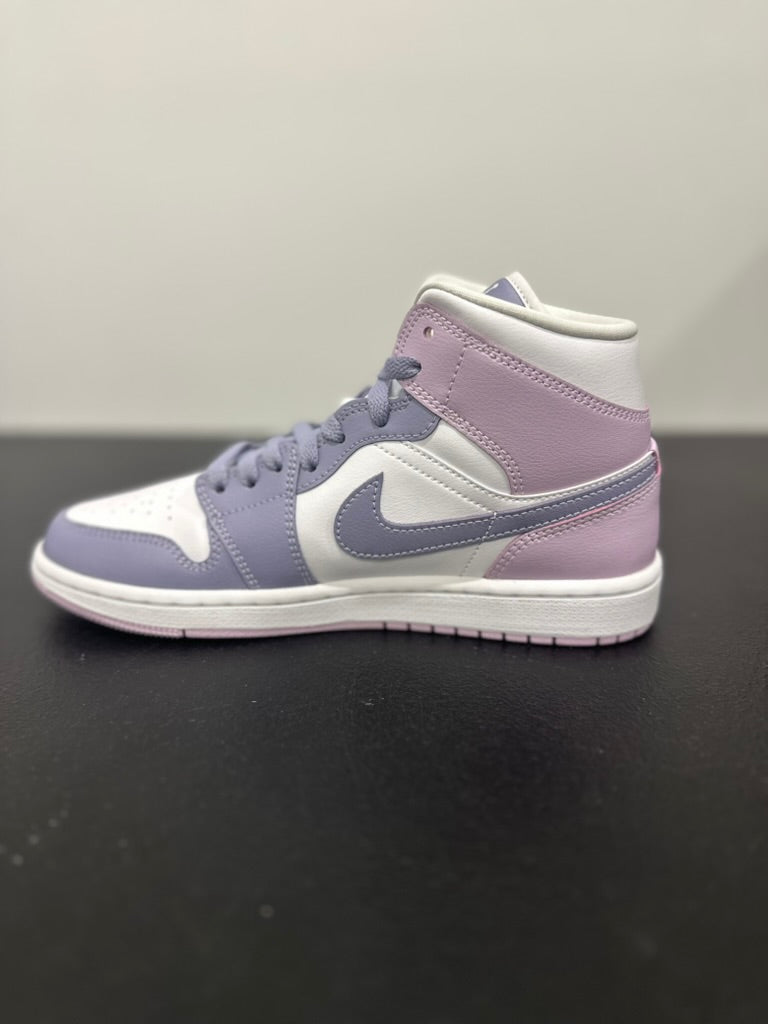 Jordan 1 Mid Indigo Haze Doll White (Women's)