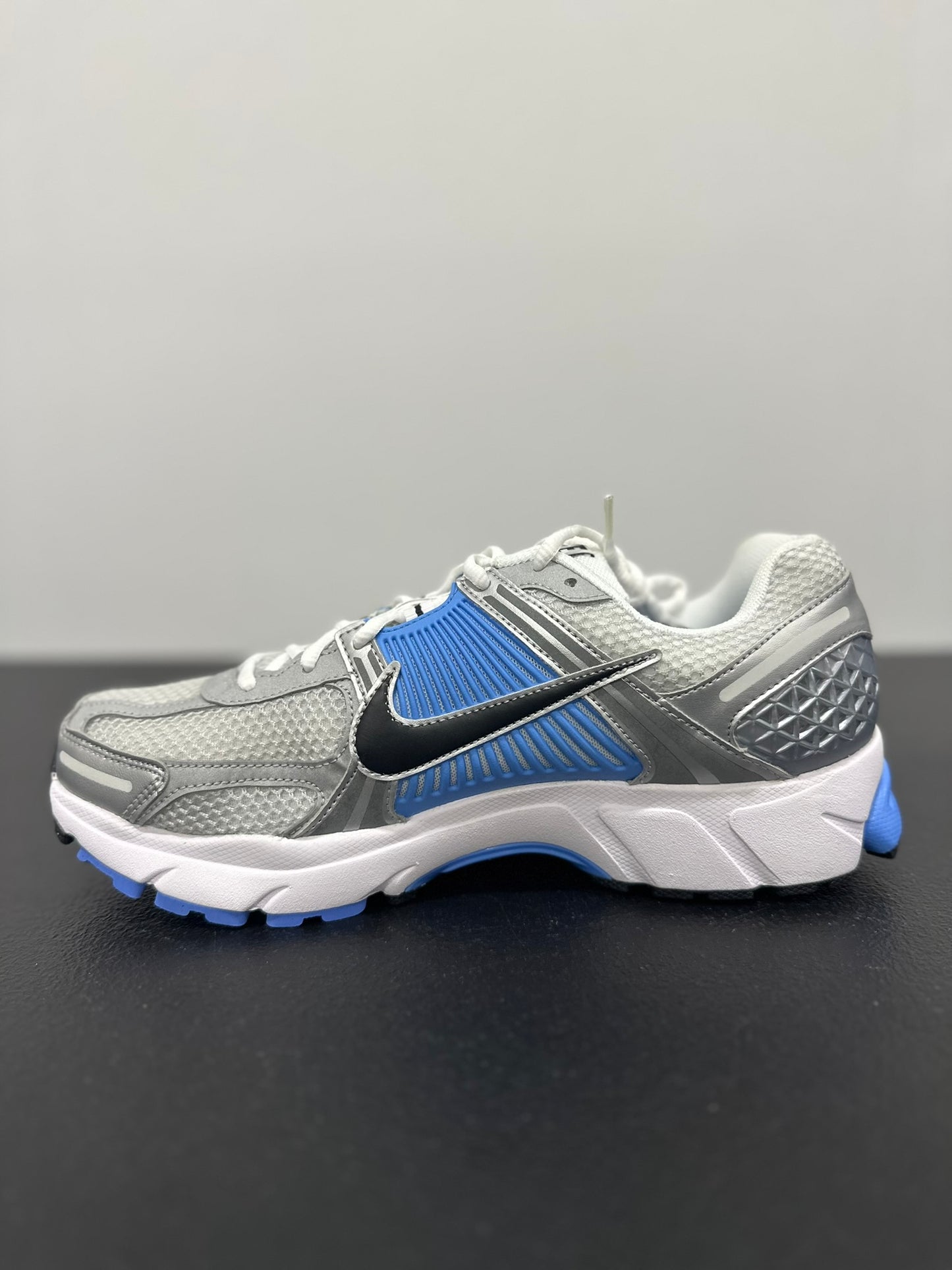 Nike Zoom Vomero 5 Pure Platinum University Blue