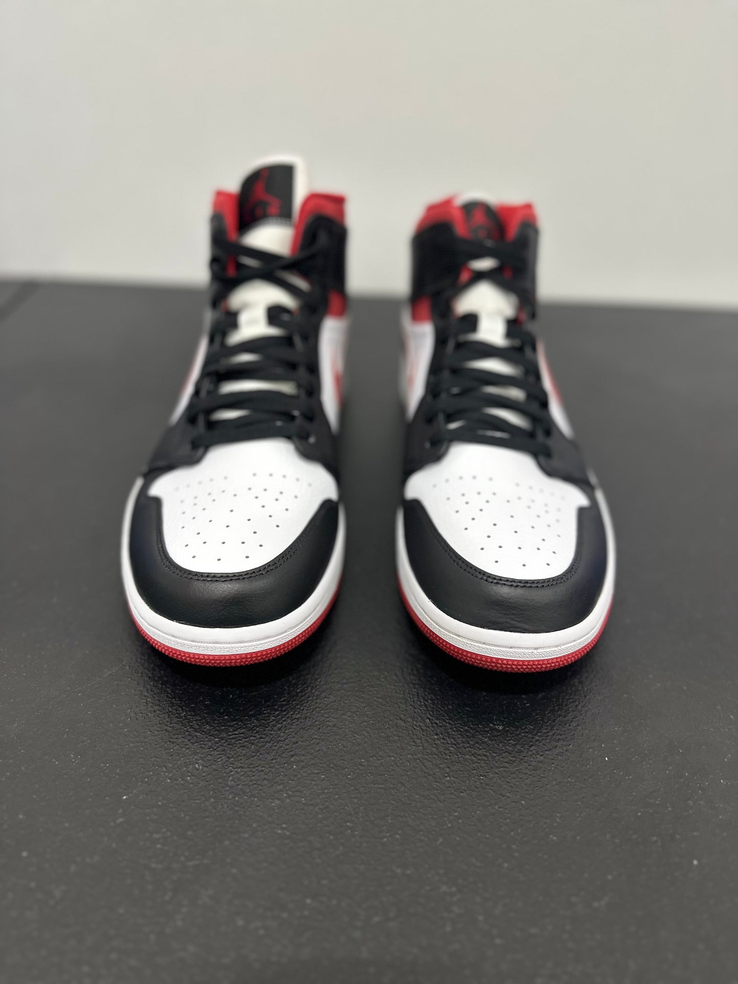 Jordan 1 Mid Gym Red Black White