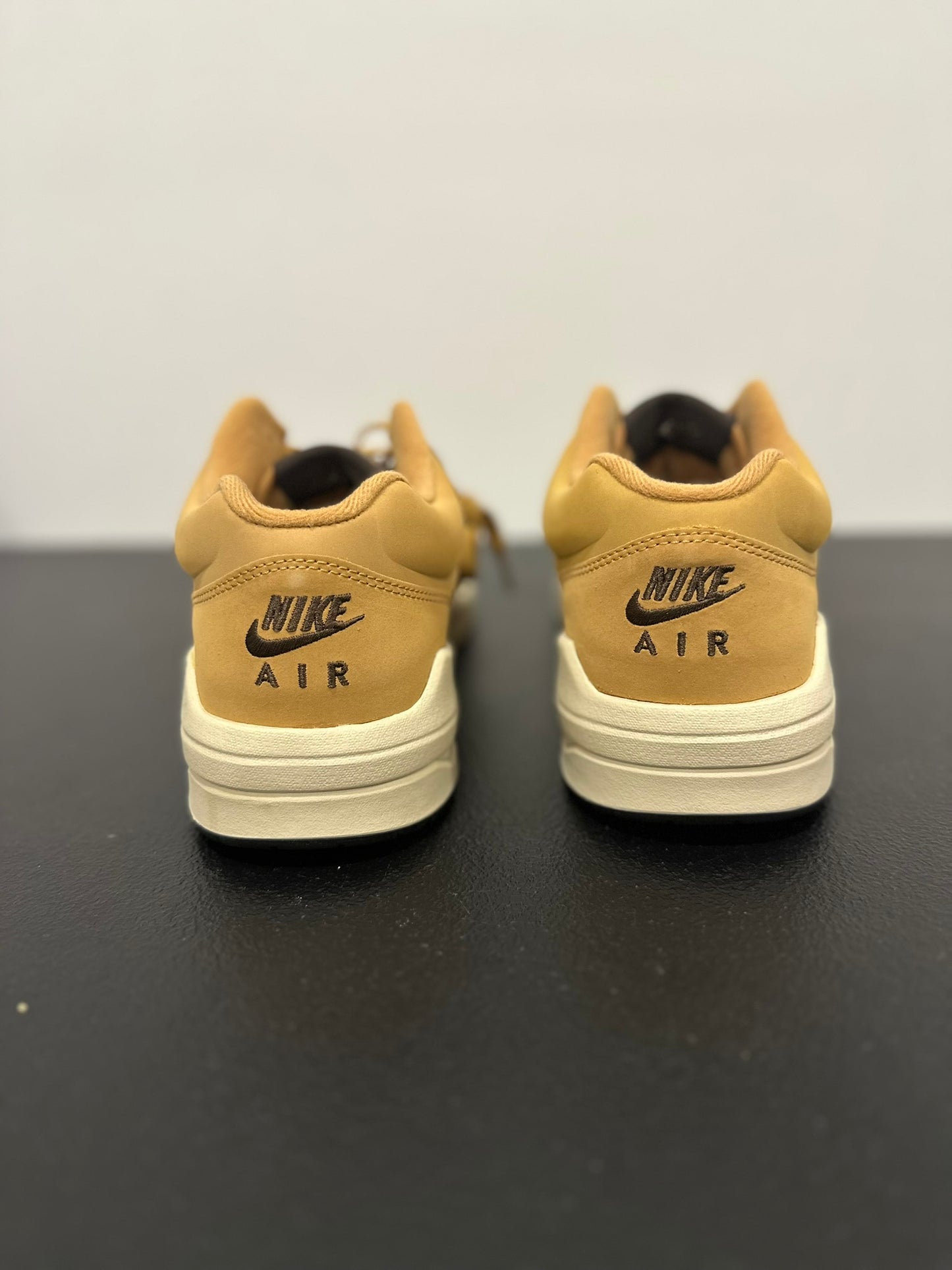 Jordan Stadium 90 Flax Baroque Brown