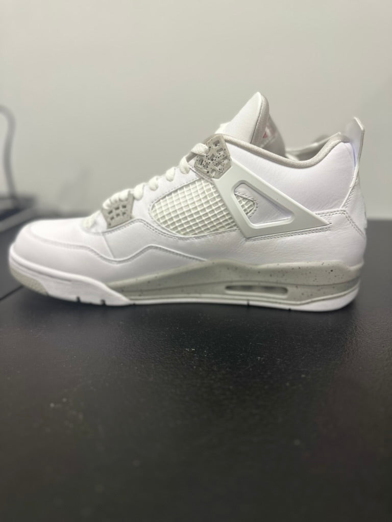 Jordan 4 Retro White Oreo (2021)