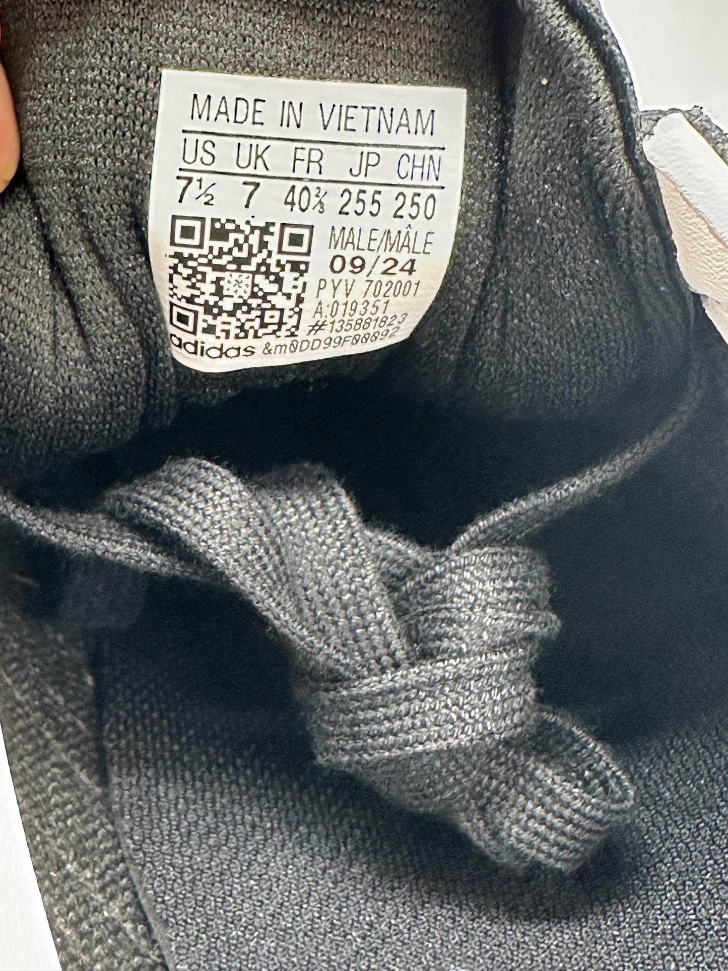 adidas Samoa Core Black (Men's)