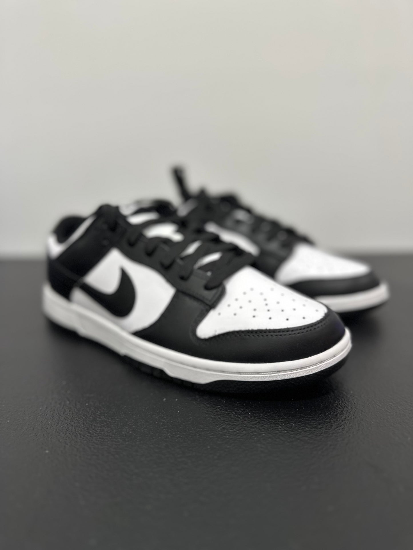 Nike Dunk Low Retro White Black Panda