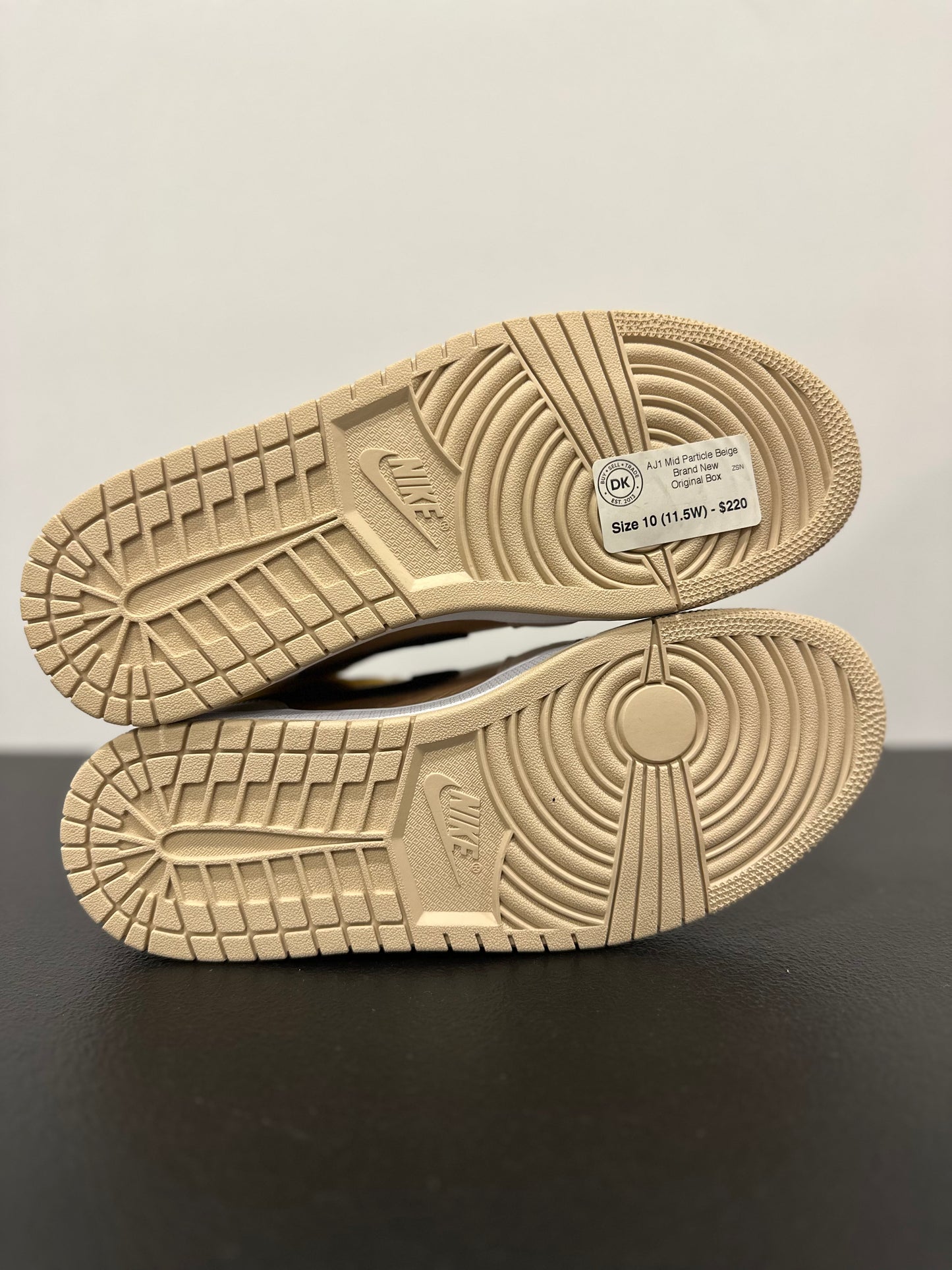 Jordan 1 Mid SE Particle Beige (Women's)