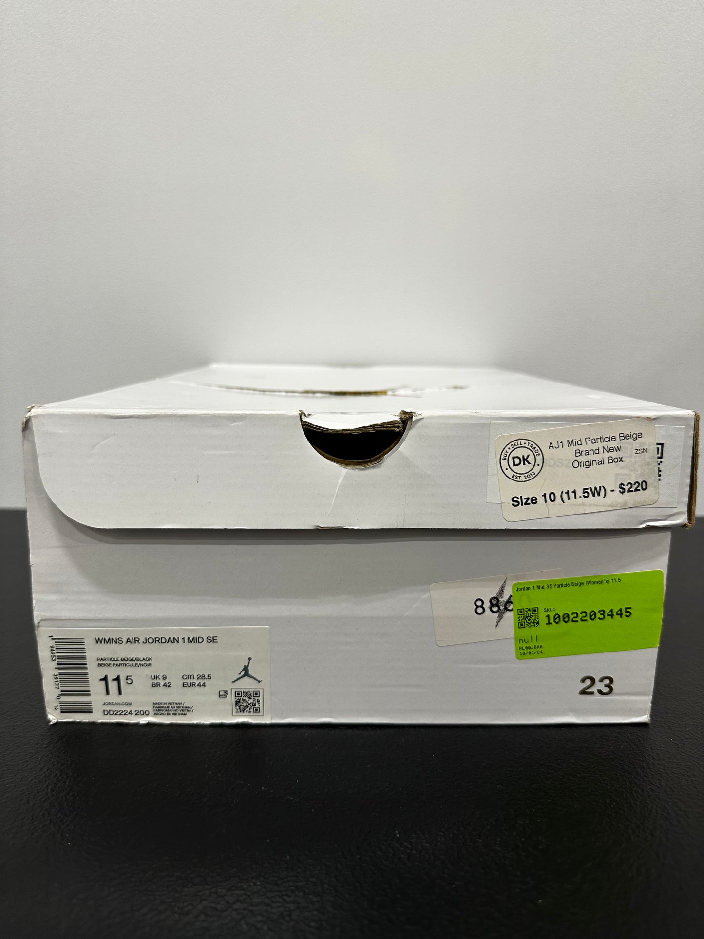 Jordan 1 Mid SE Particle Beige (Women's)