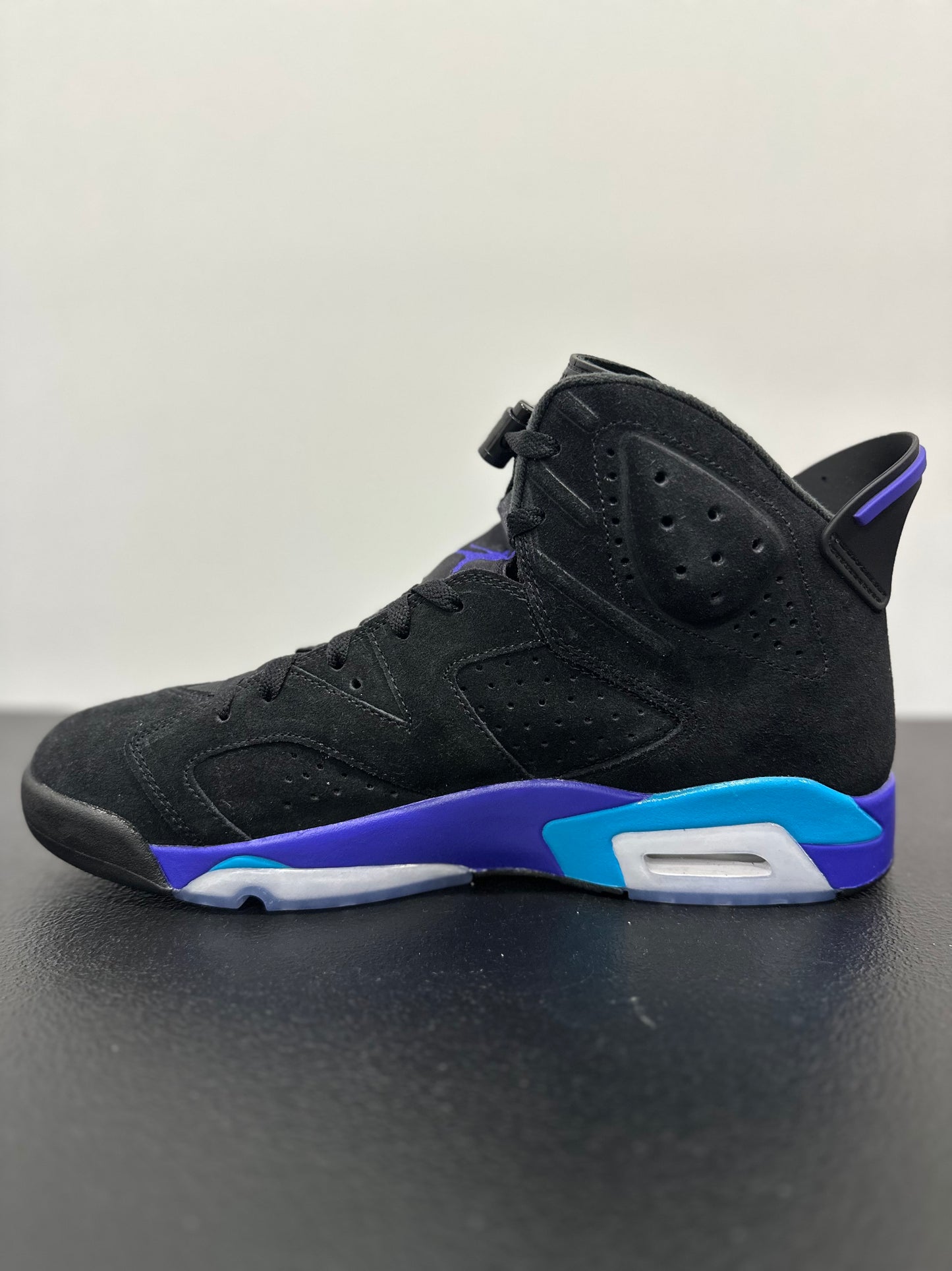 Jordan 6 Retro Aqua