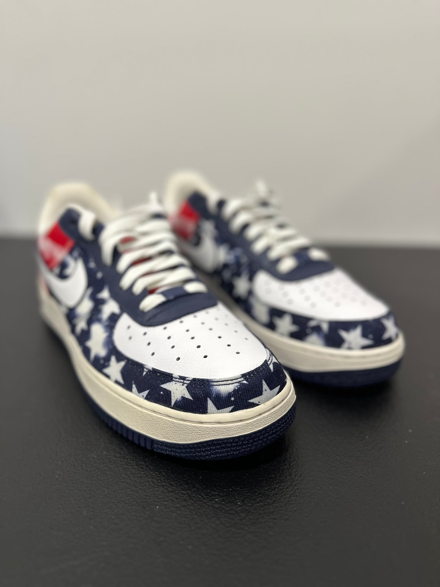 Preowned Nike Air Force 1 Low Independence Day (2014)