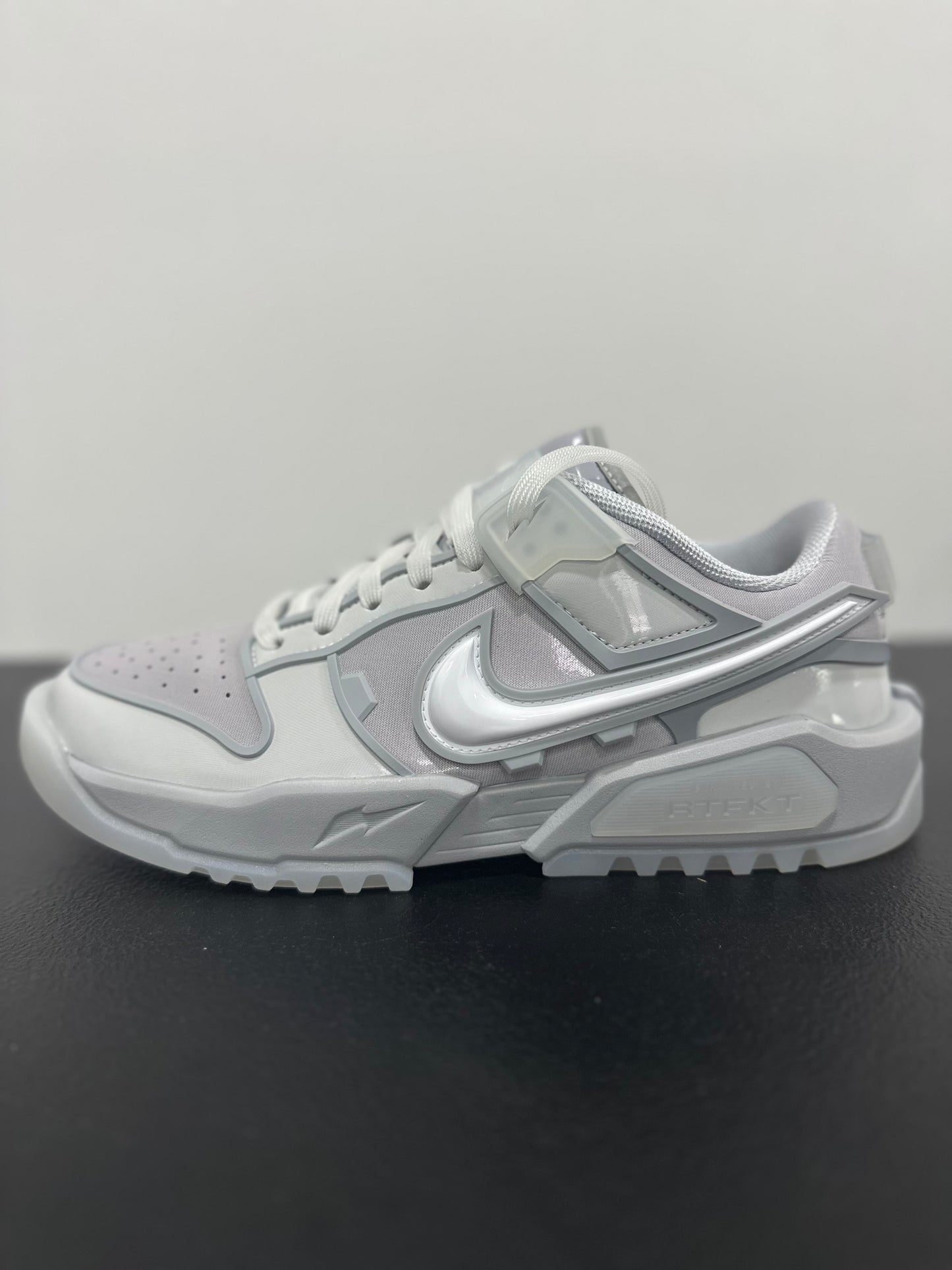 Nike Dunk Genesis Low RTFKT Ghost (Edition of 8461)