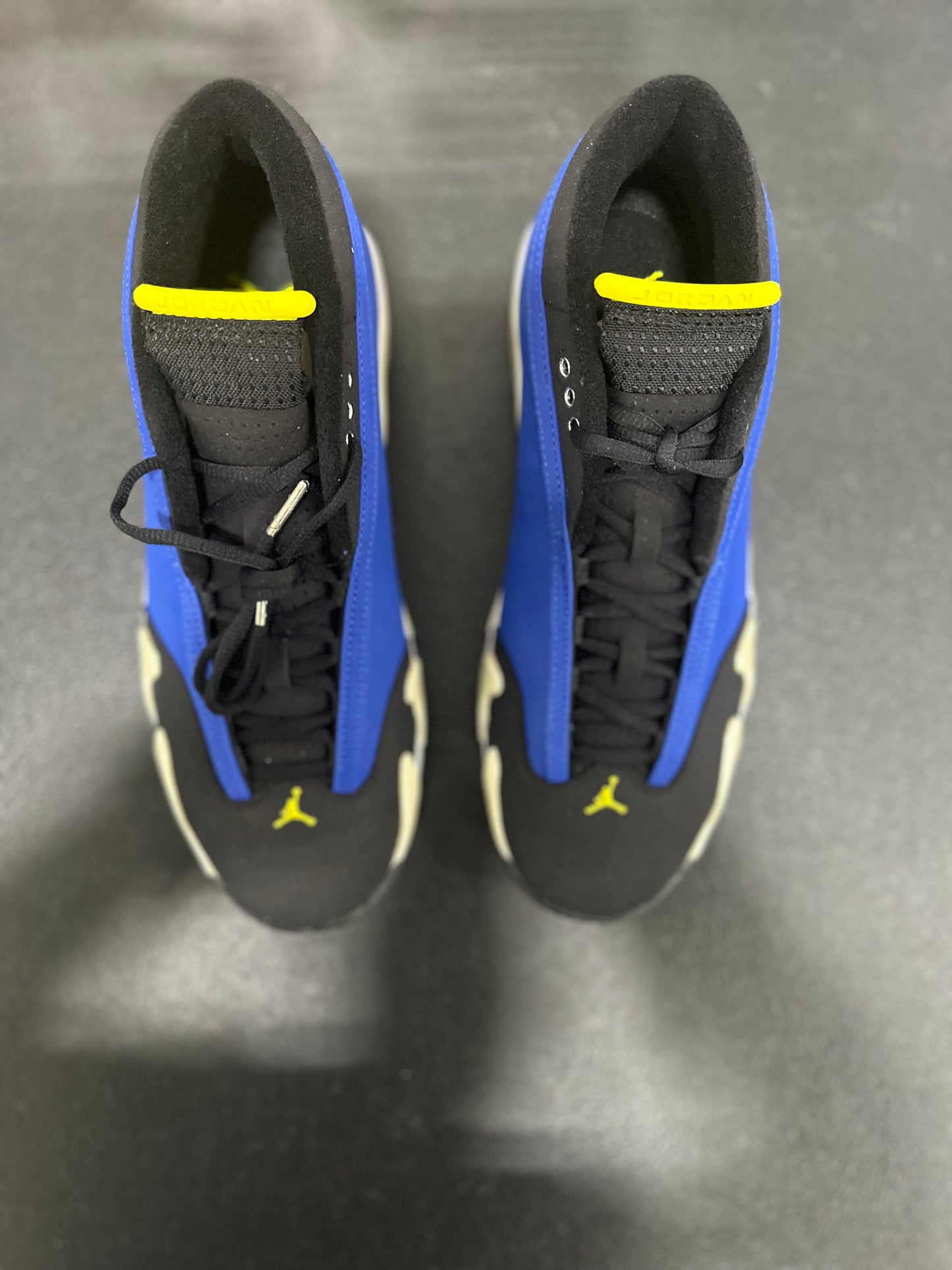 Jordan 14 Retro Low Laney (2015)