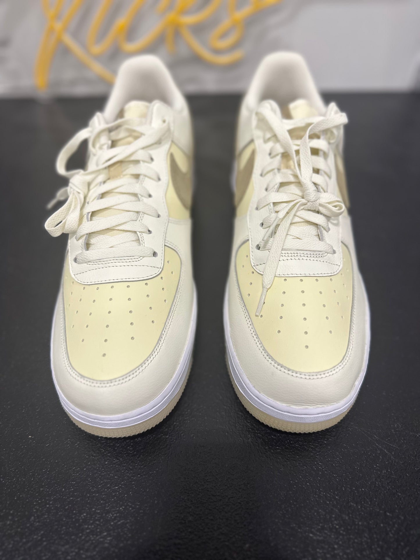 Nike Air Force 1 Low '07 LV8 Coconut Milk Khaki