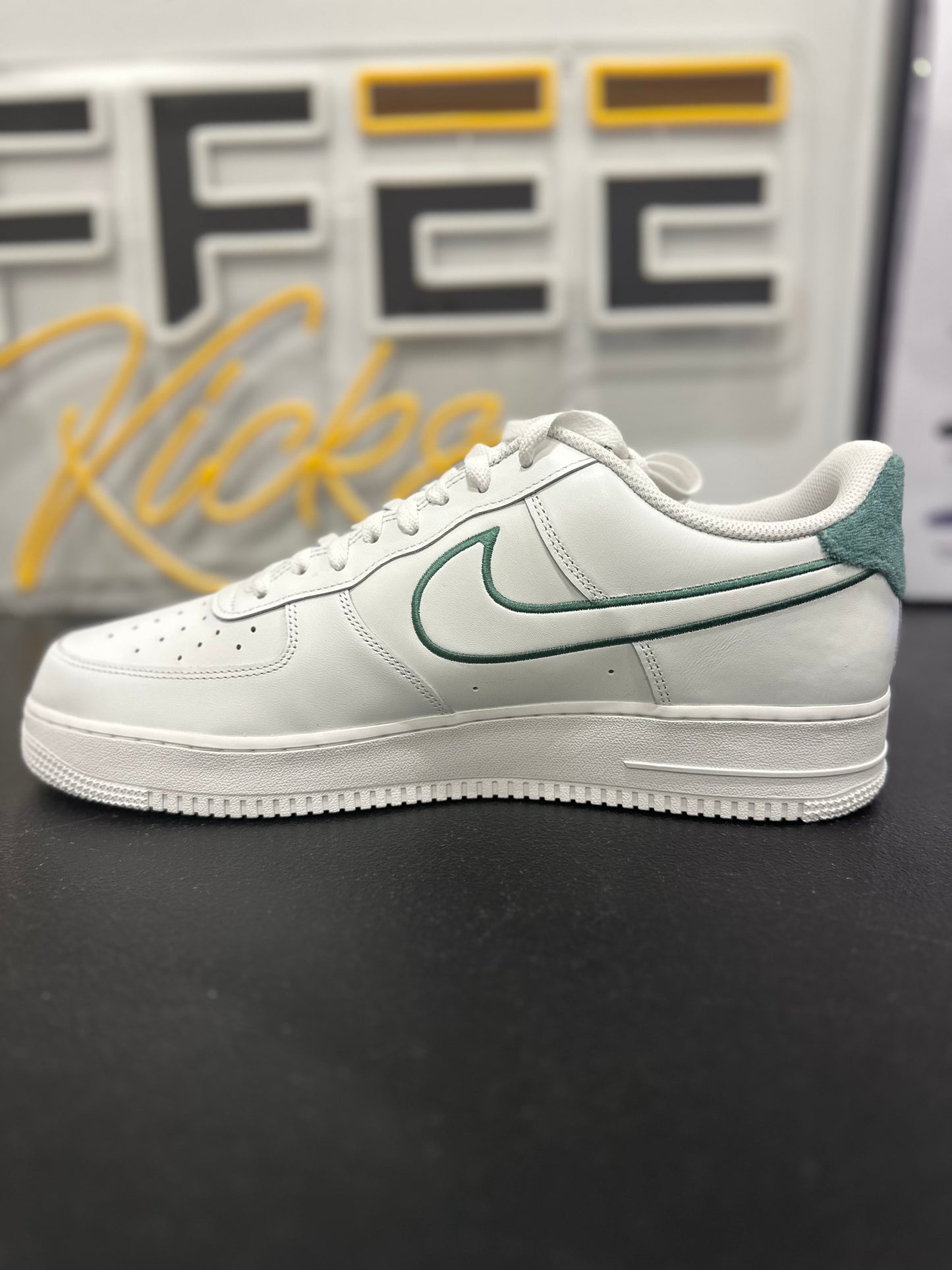 Nike Air Force 1 Low Resort and Sport