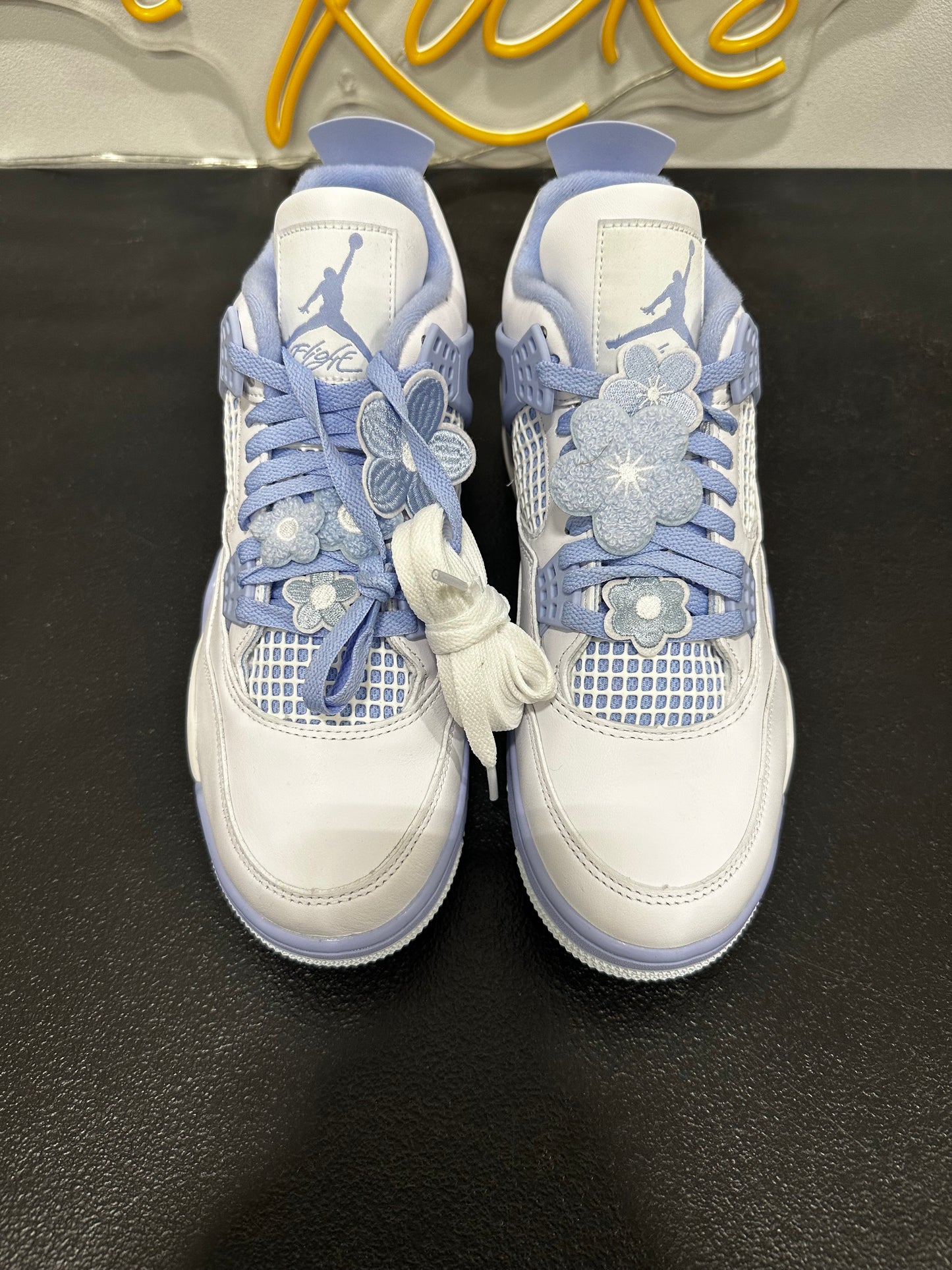 Jordan 4 Retro Forget Me Not (Women's)