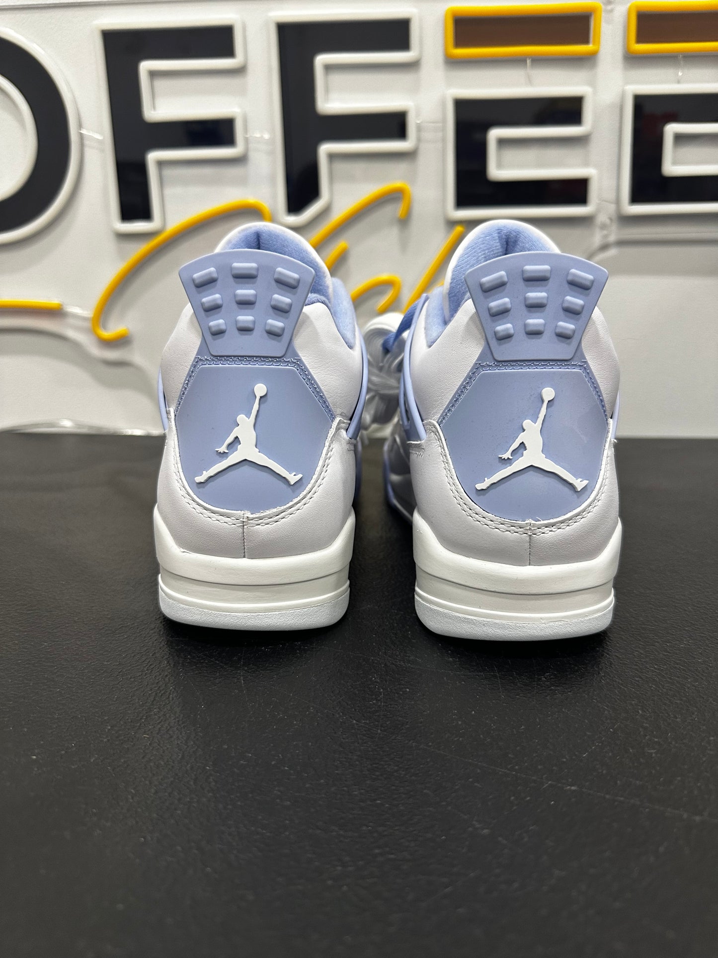 Jordan 4 Retro Forget Me Not (Women's)