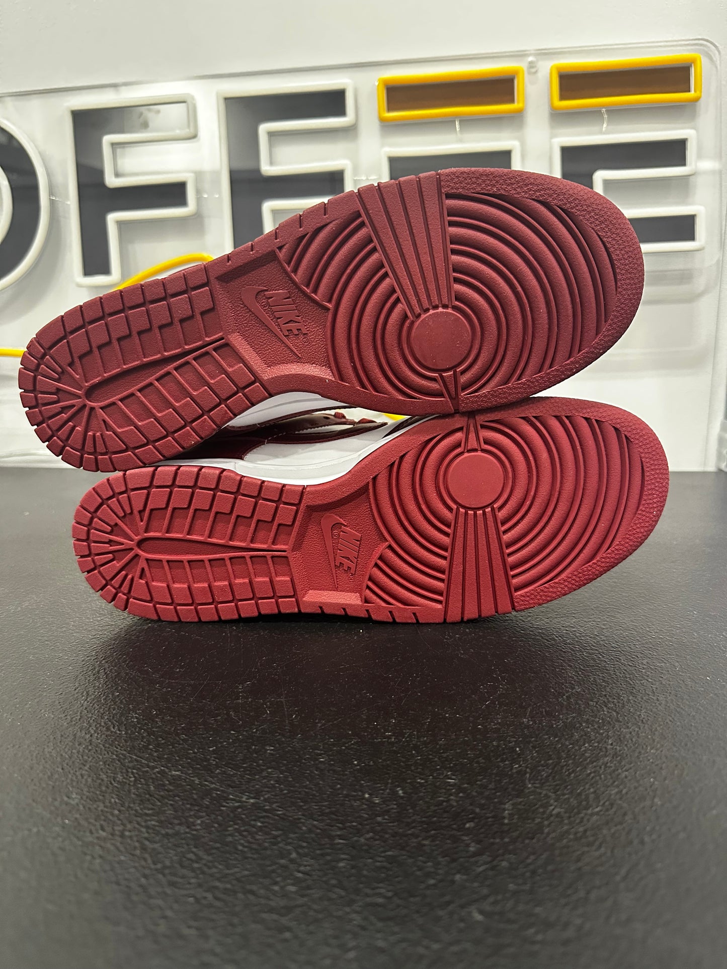Nike Dunk Low Team Red