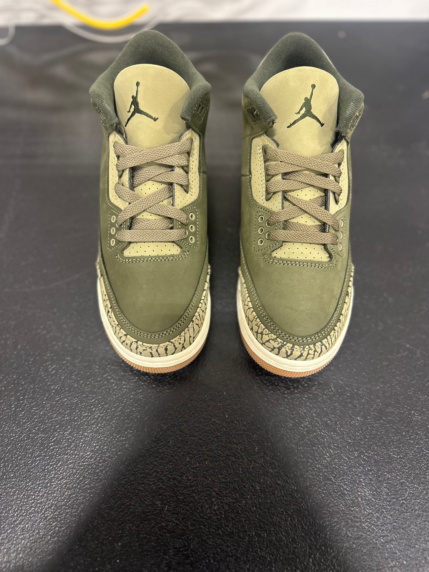 Jordan 3 Retro Family Affair