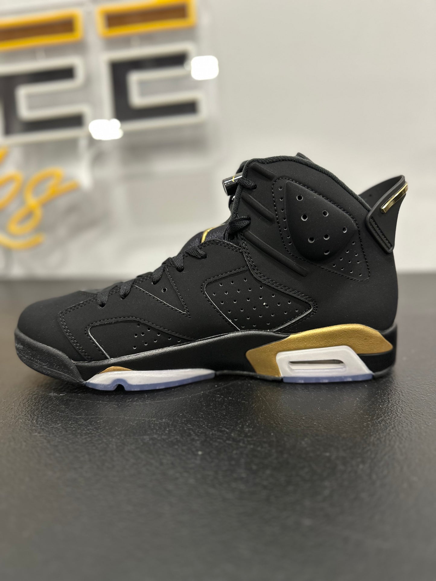 Jordan 6 Retro DMP (2020)