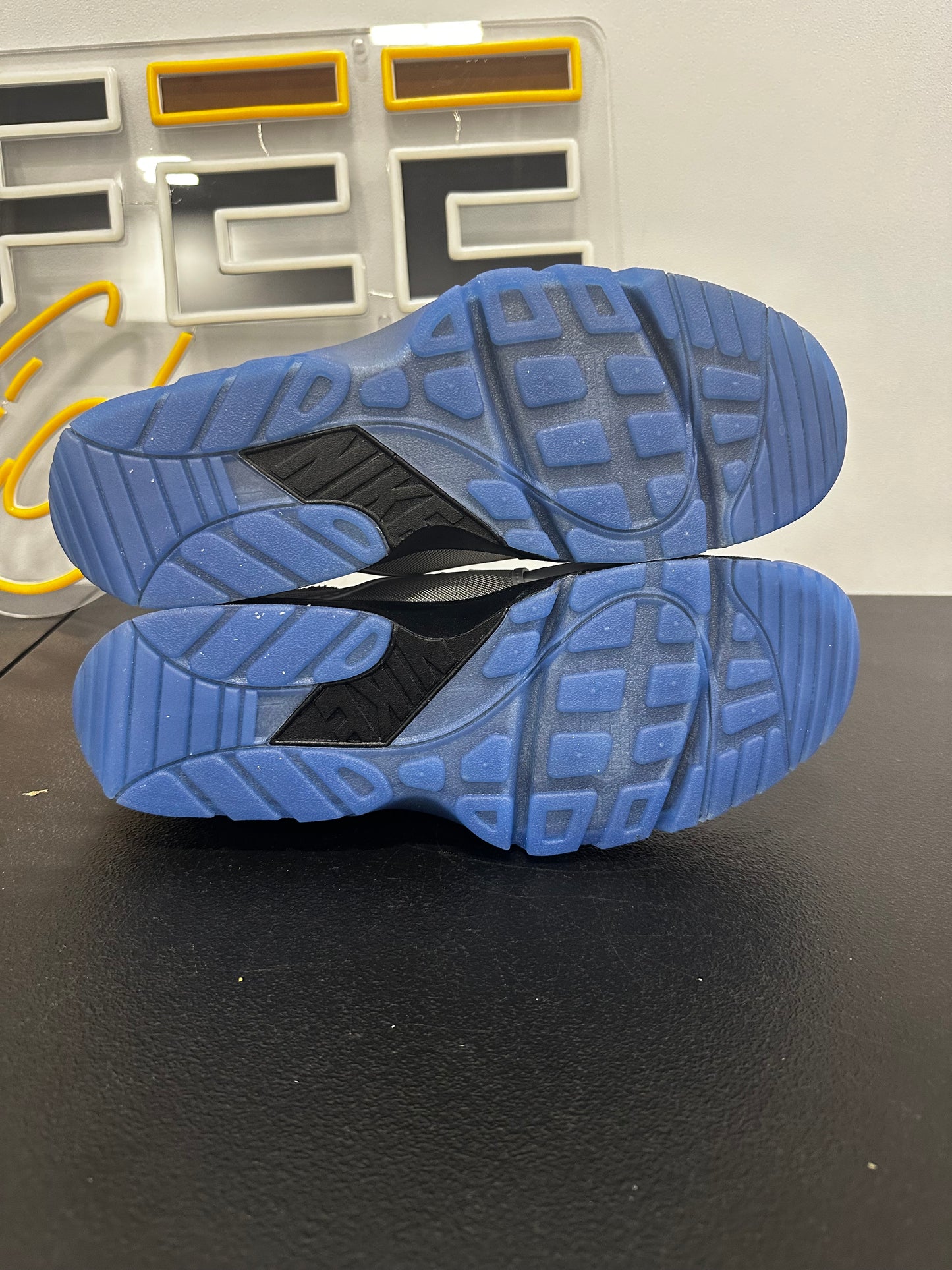 Nike Air Trainer Huarache Wolf Grey Star Blue
