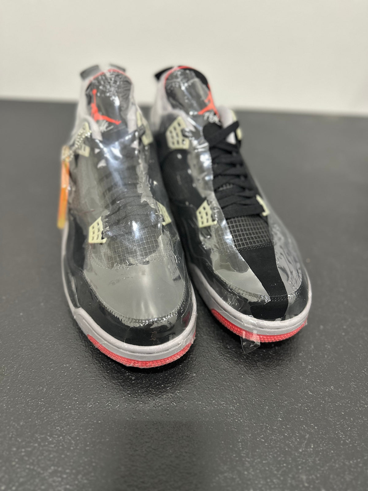 Air Jordan 4 Retro 'Bred (2012)