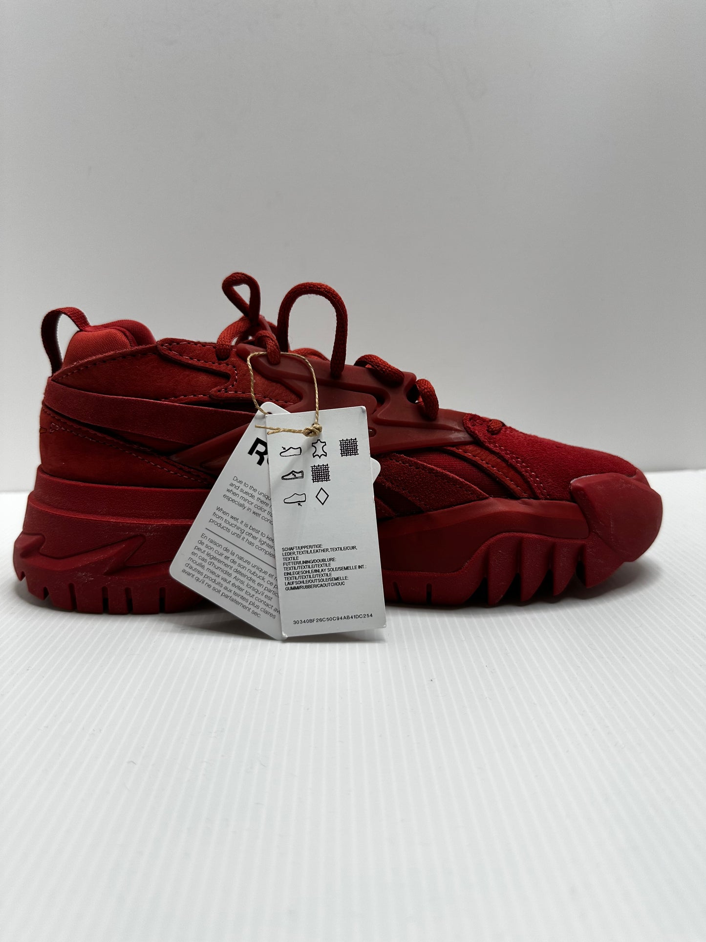 Reebok Club C V2 Cardi B Mars - Red