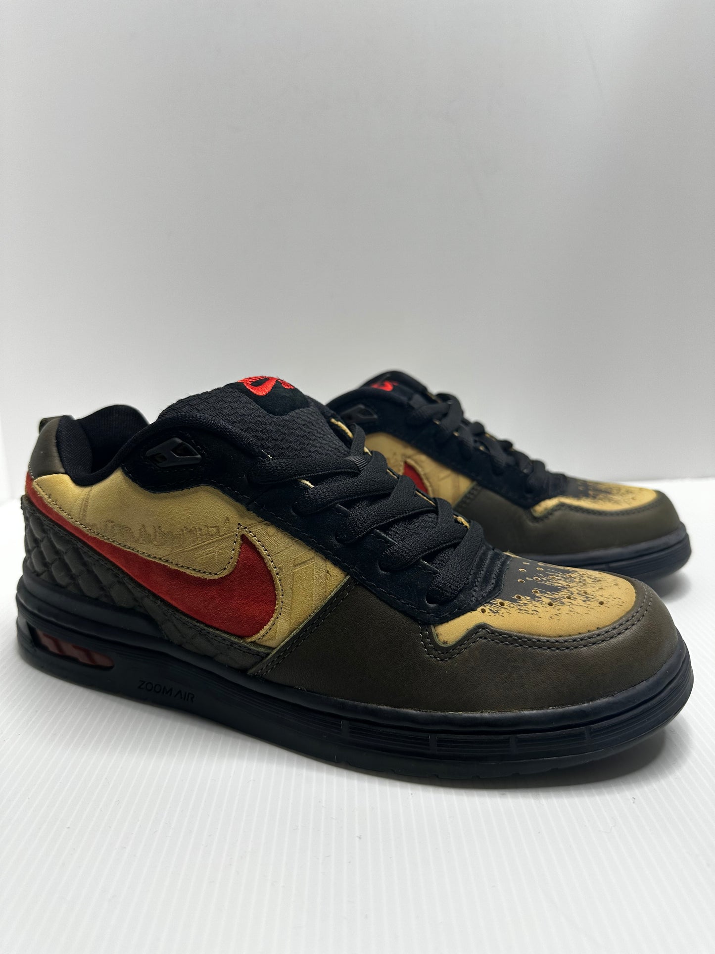 Preowned - Nike SB Paul Rodriguez Zoom Air Elite Stash - Honey Wheat/Pimento-Deep Green