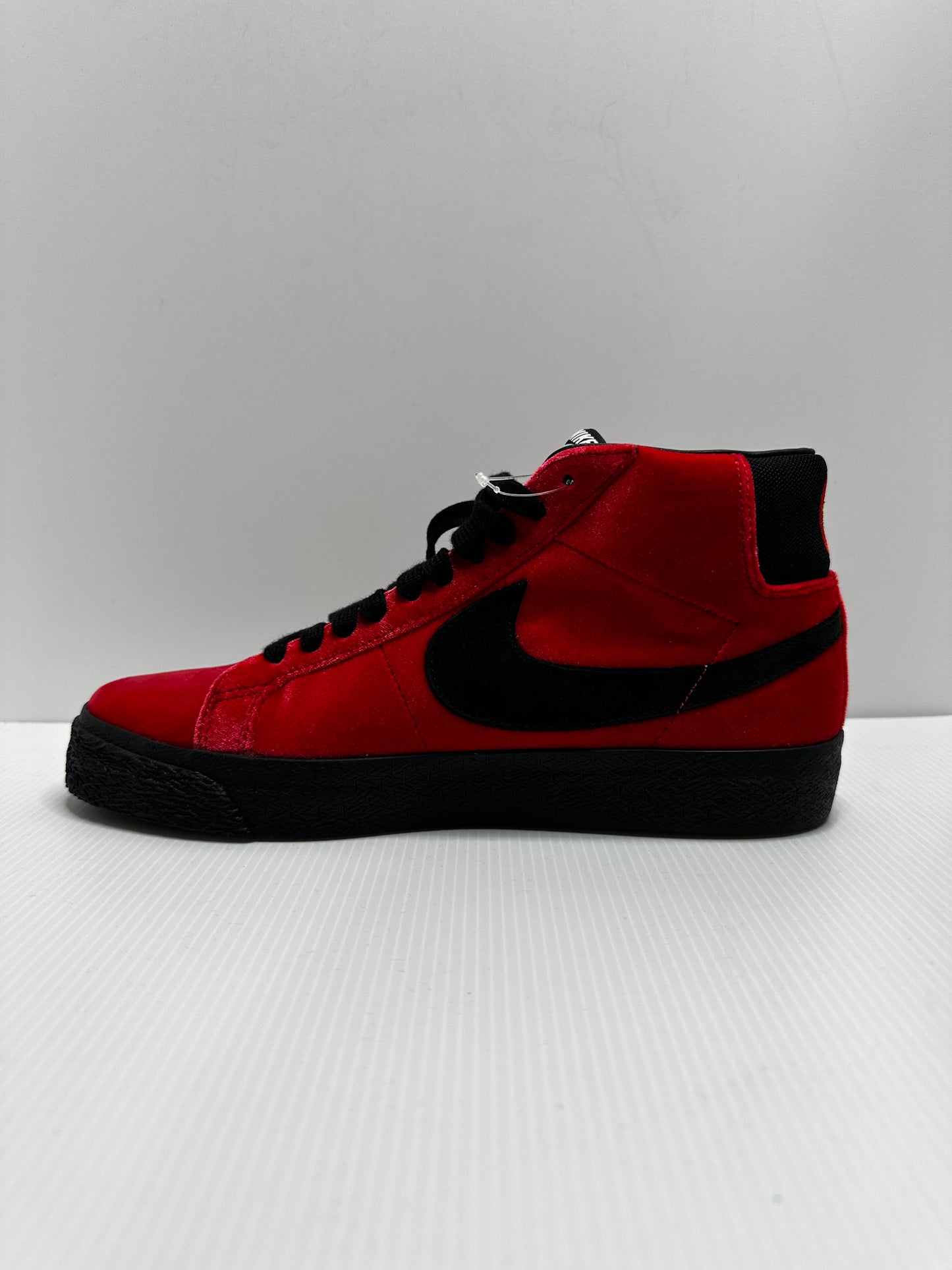 Nike SB Zoom Blazer x Kevin Bradley Mid ISO SB 'Hell' - University Red/Black