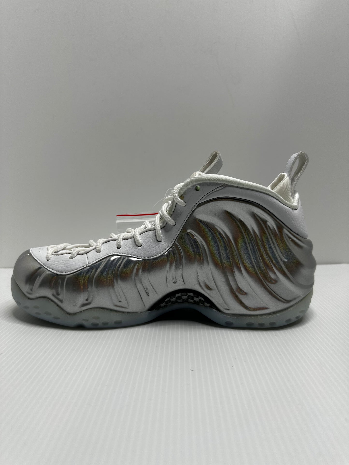 Nike Air Foamposite One - Chrome White