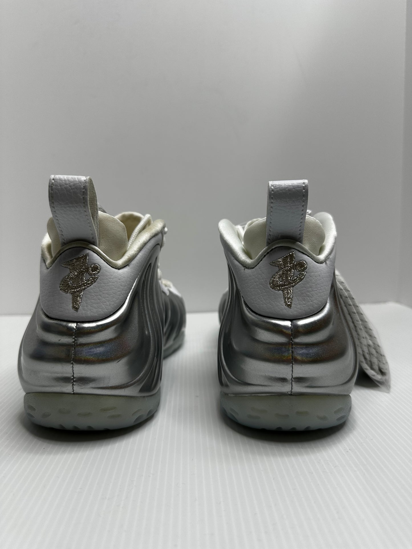 Nike Air Foamposite One - Chrome White