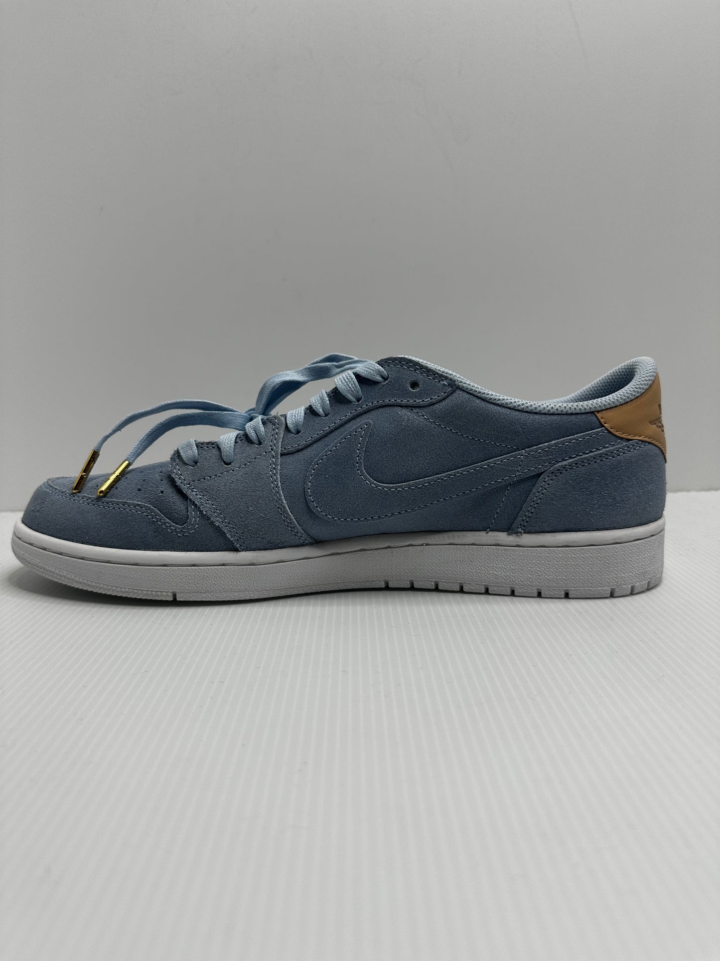Preowned - Jordan 1 Retro Low OG "Ice Blue"