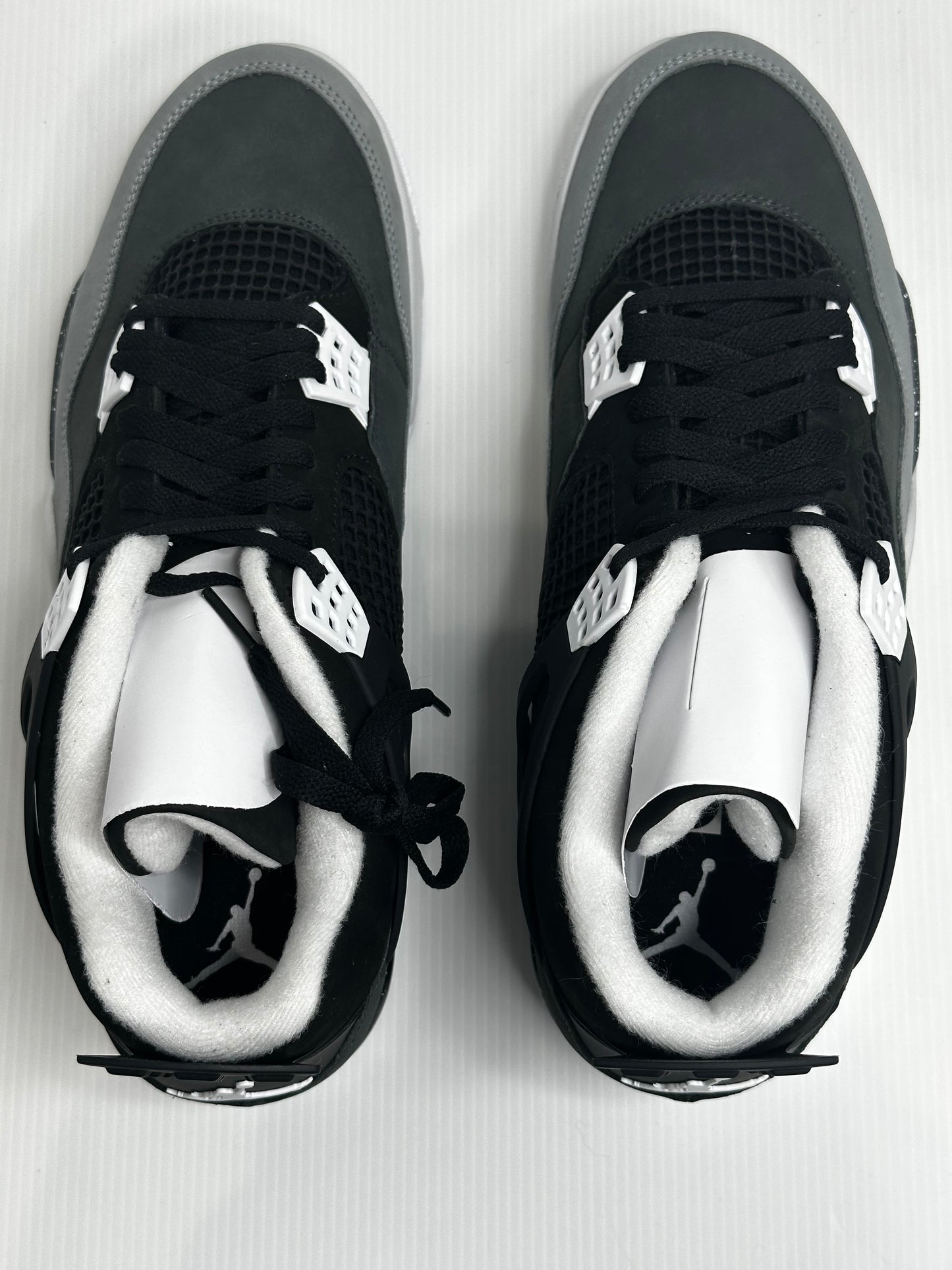 Jordan 4 Retro Fear (2024) - Black/Grey/White