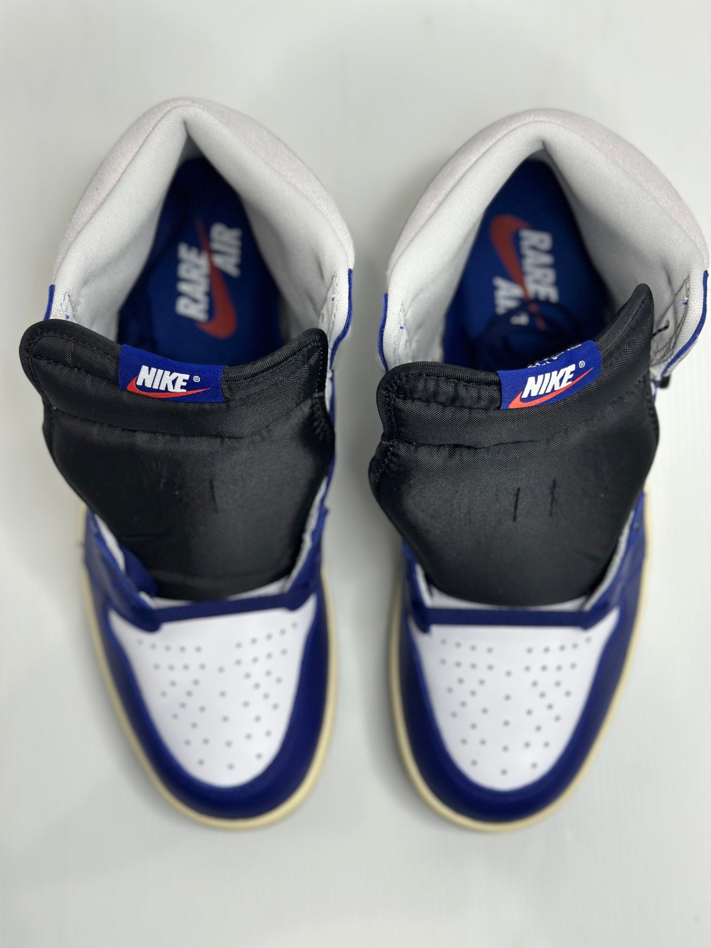 Air Jordan 1 Retro High OG 'Rare Air' - Deep Royal Blue