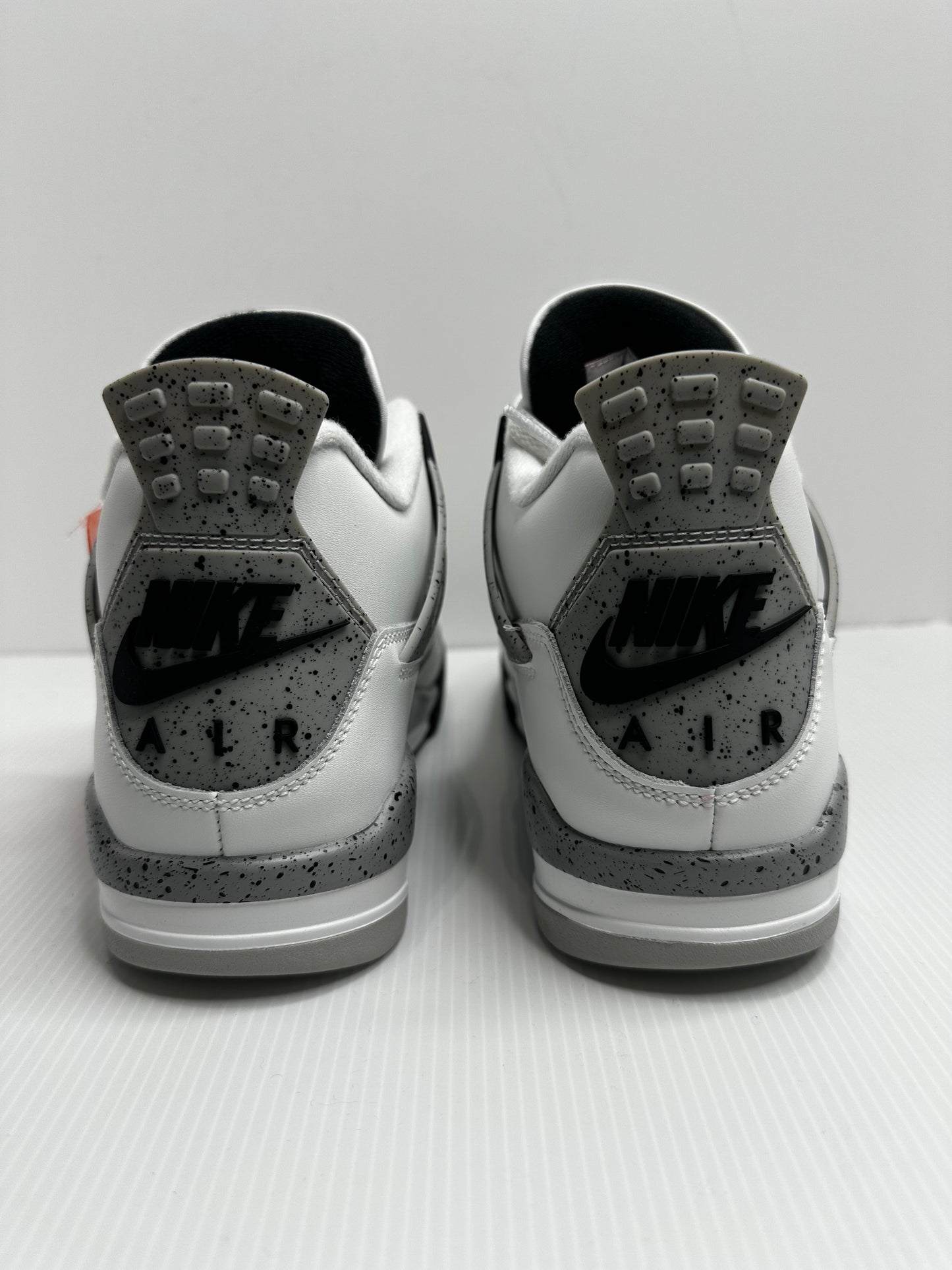 Air Jordan 4 Retro OG 'White Cement' 2025