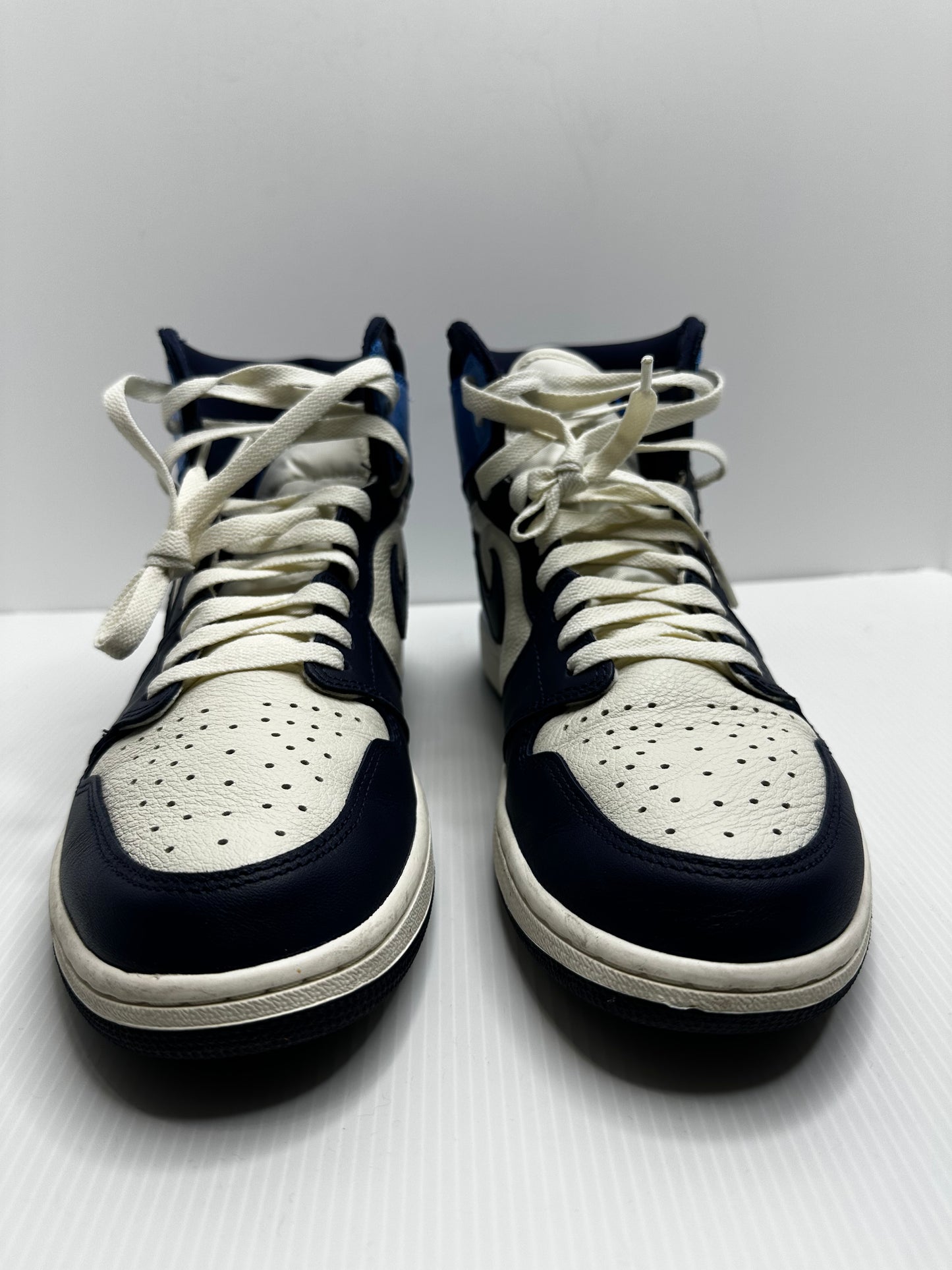 Preowned Jordan 1 Retro High Obsidian