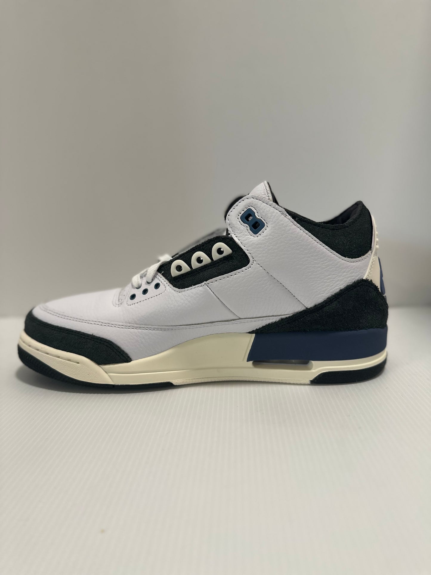 Jordan 3 Retro OG SP A Ma Maniére Diffused Blue