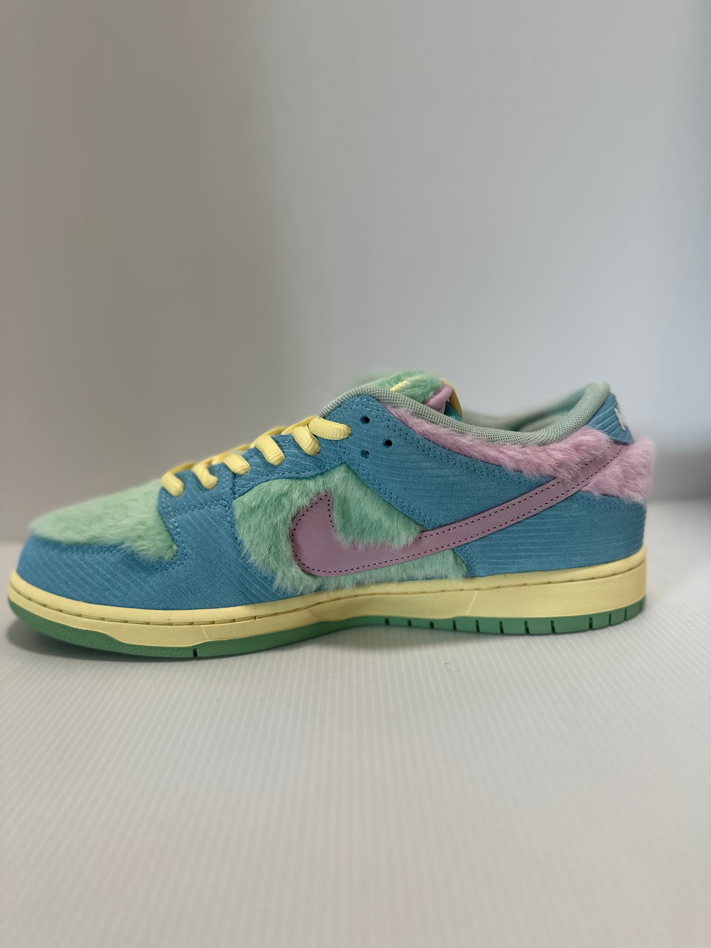 Nike SB Dunk Low Verdy Visty