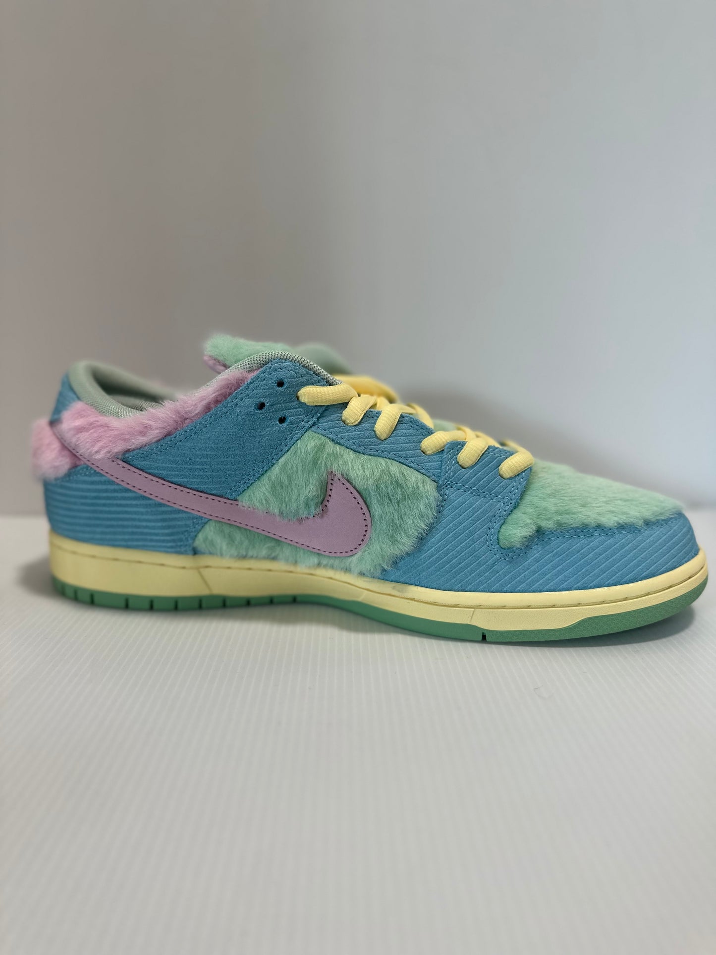Nike SB Dunk Low Verdy Visty