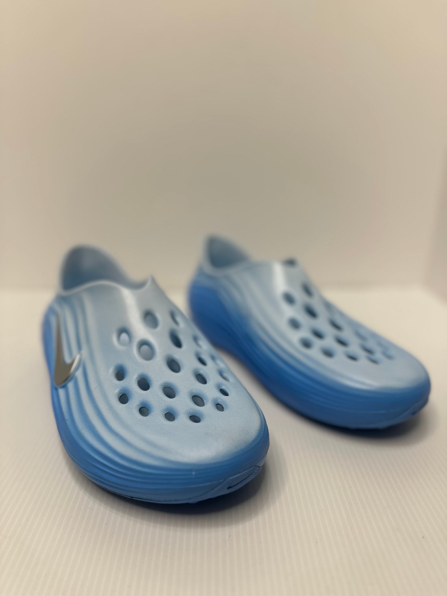 Nike ReactX Rejuven8 (Womens) - Glacier Blue