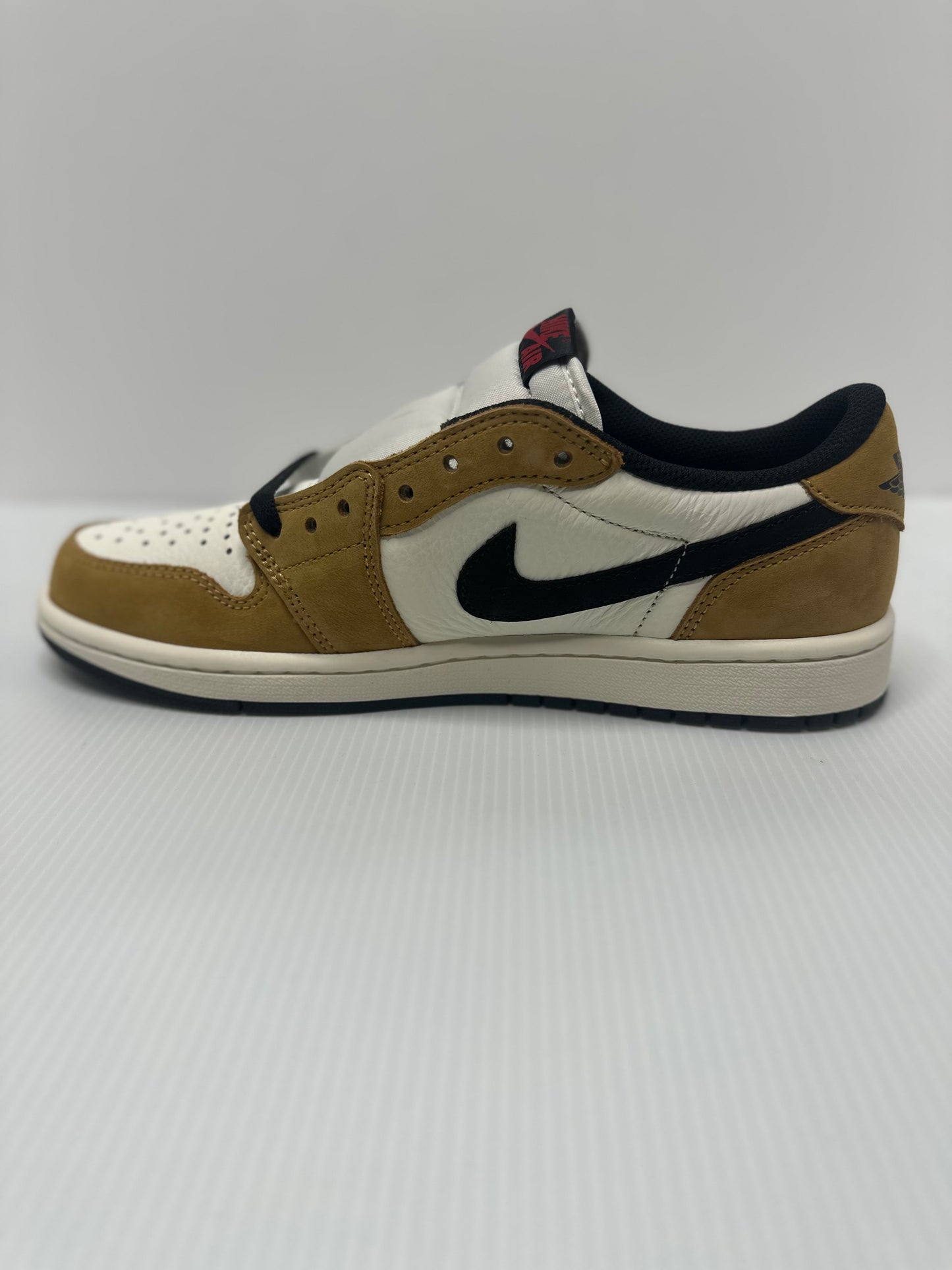 Jordan 1 Low OG Rookie of the Year - Gold