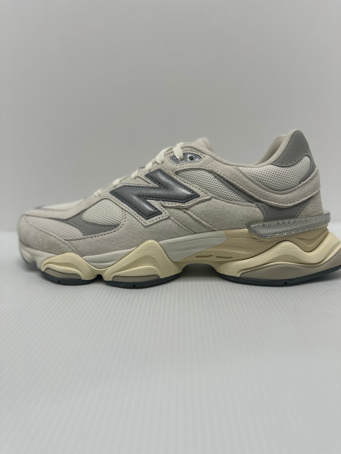 New Balance 9060 - Sea Salt White