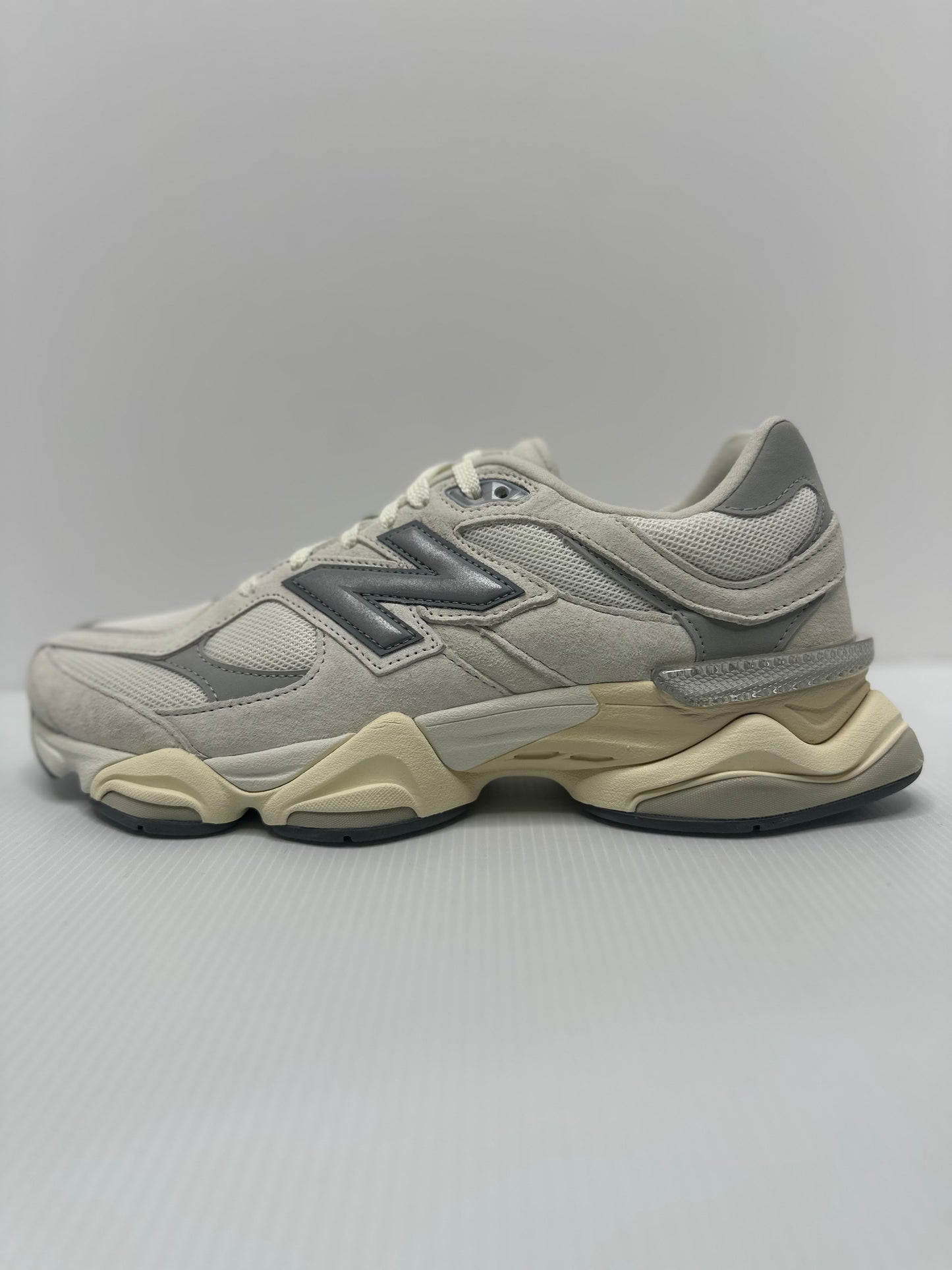 New Balance 9060 - Sea Salt White