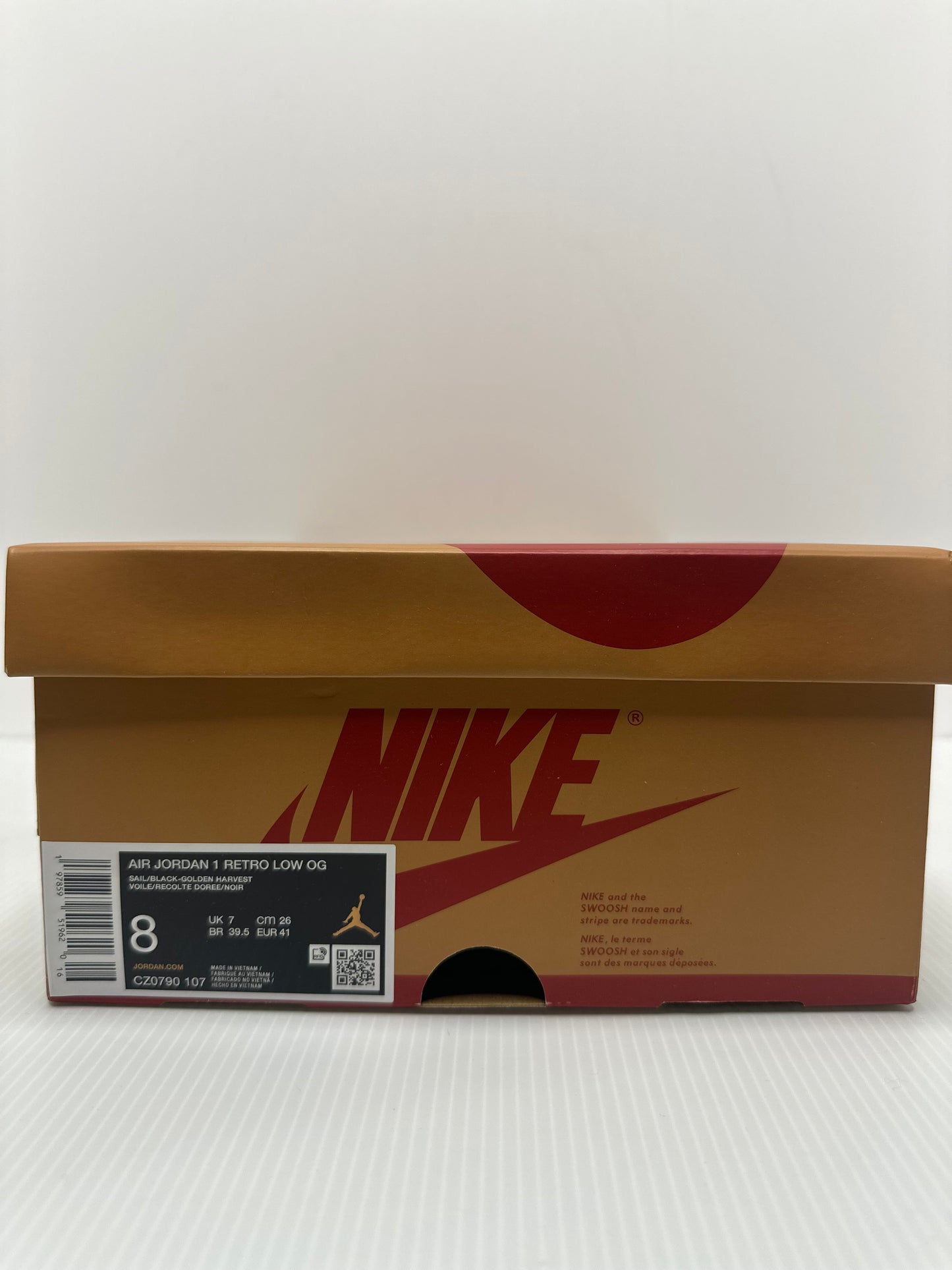 Jordan 1 Low OG Rookie of the Year - Gold