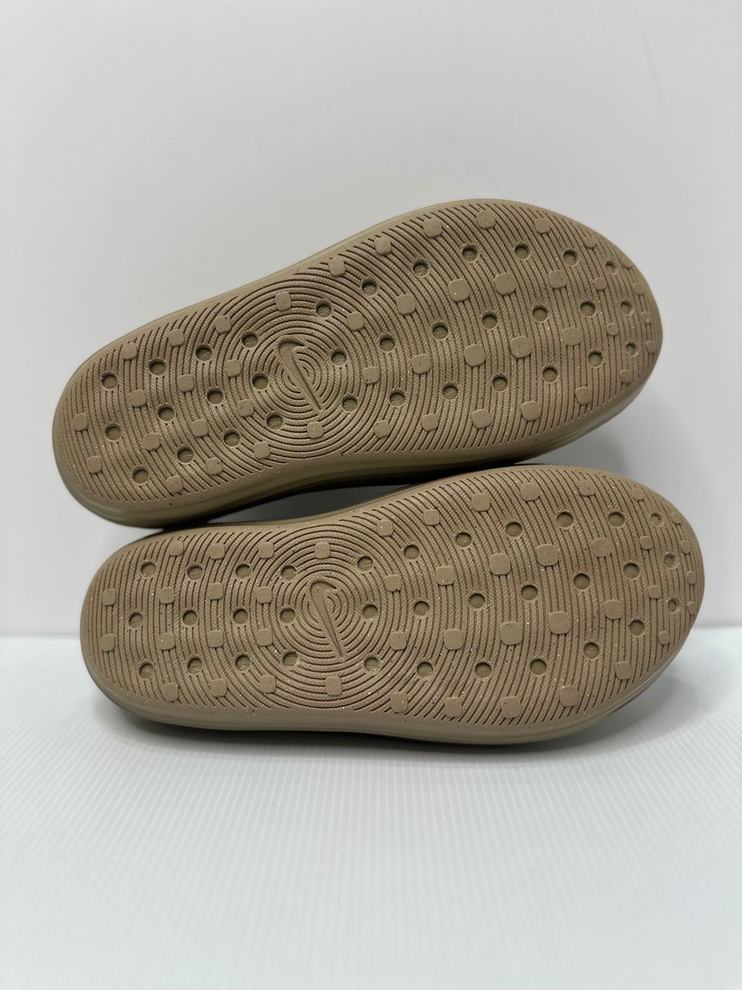 Nike ReactX Rejuven8 - Khaki
