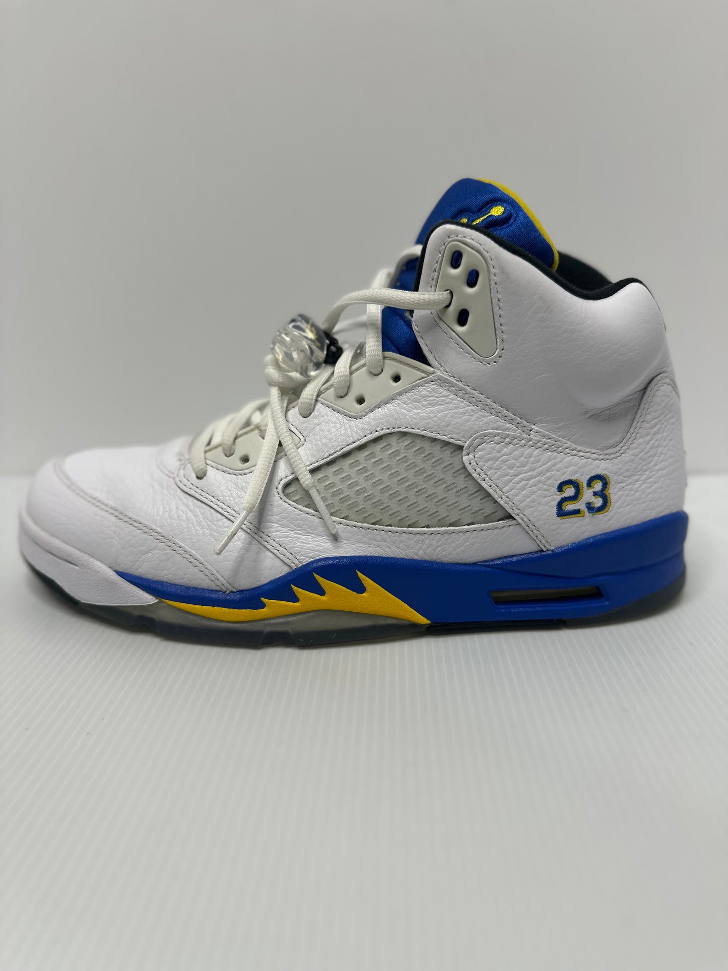 Preowned Jordan 5 Retro Laney (2013)