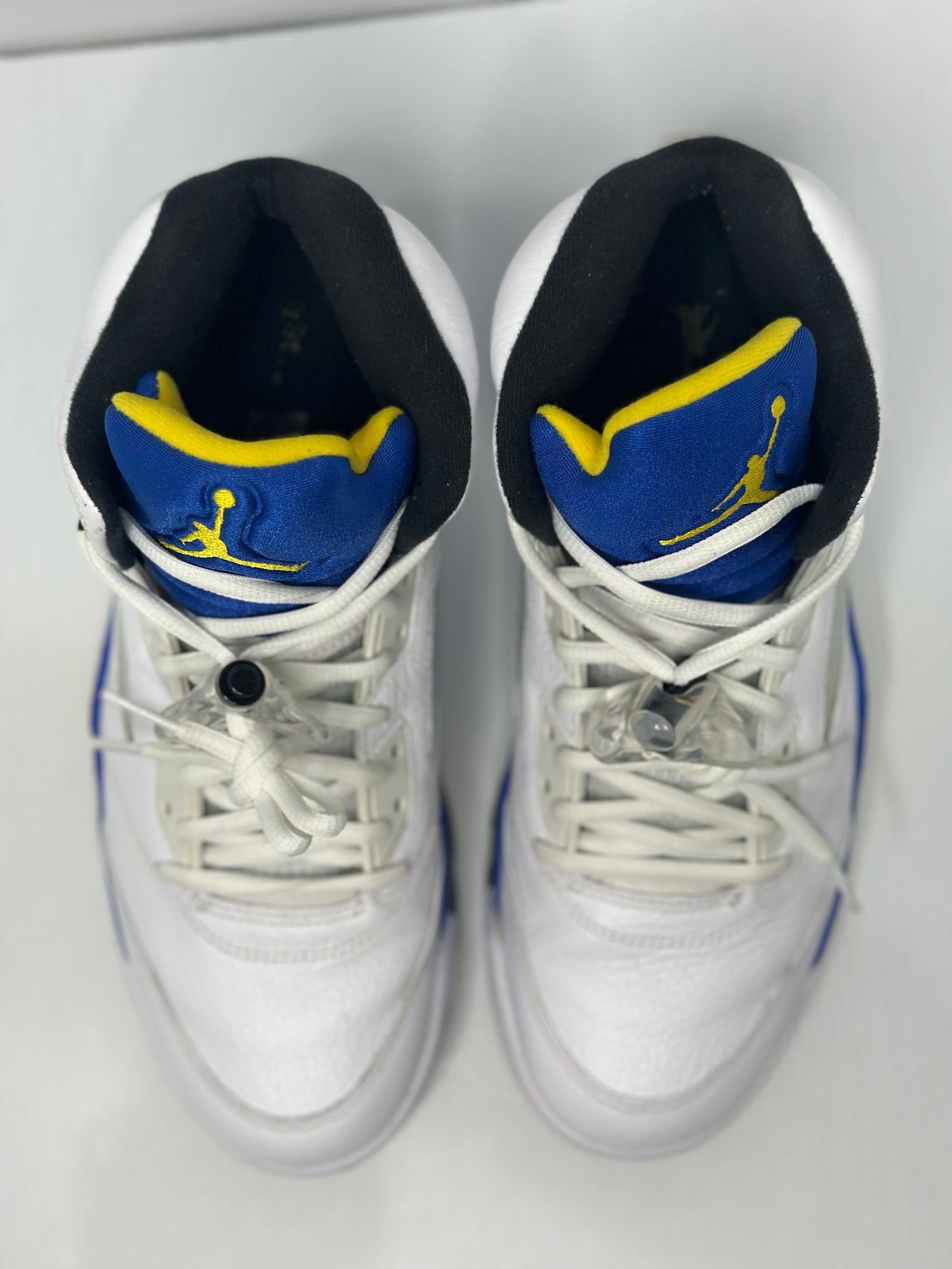 Preowned Jordan 5 Retro Laney (2013)