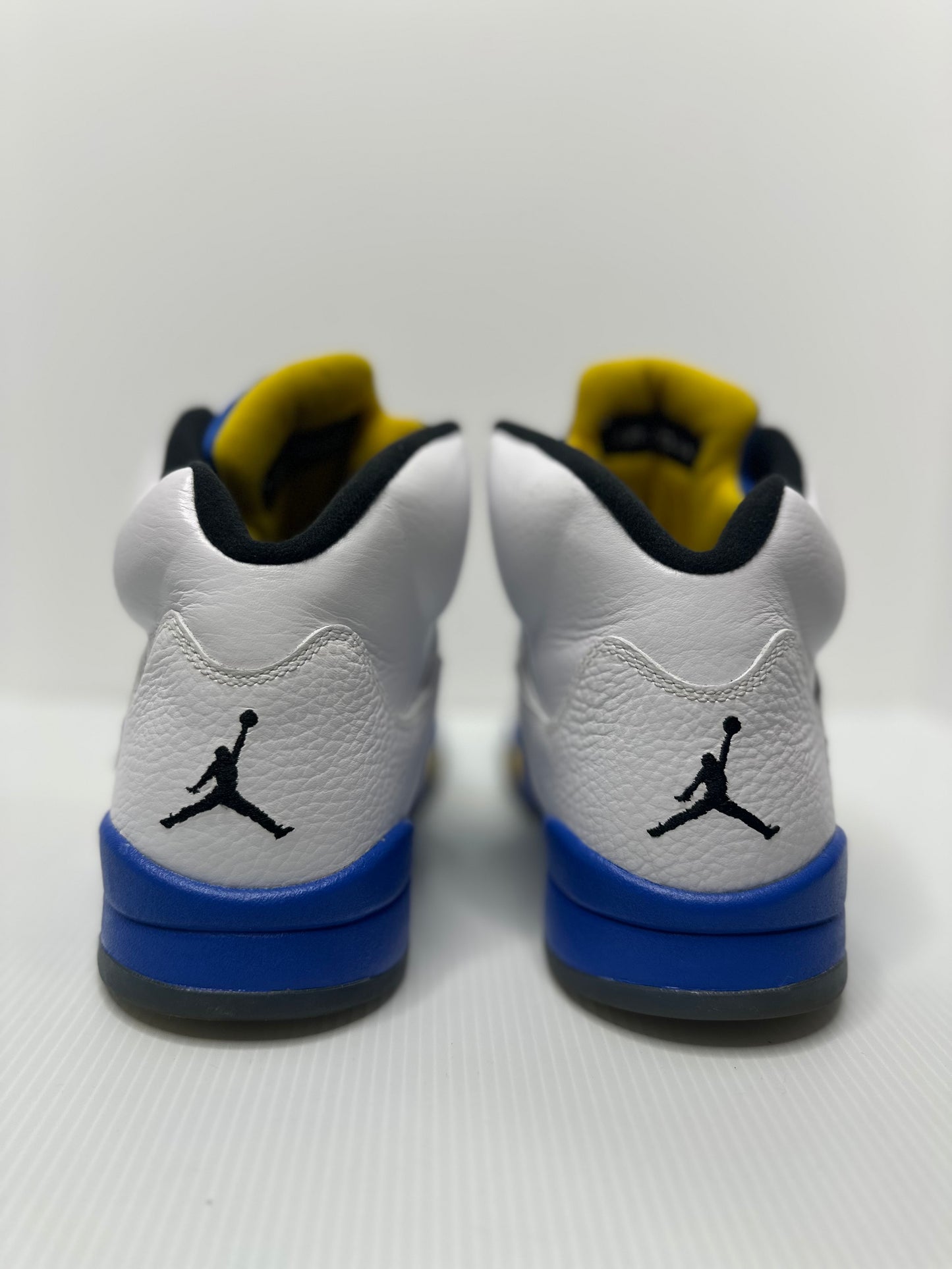 Preowned Jordan 5 Retro Laney (2013)