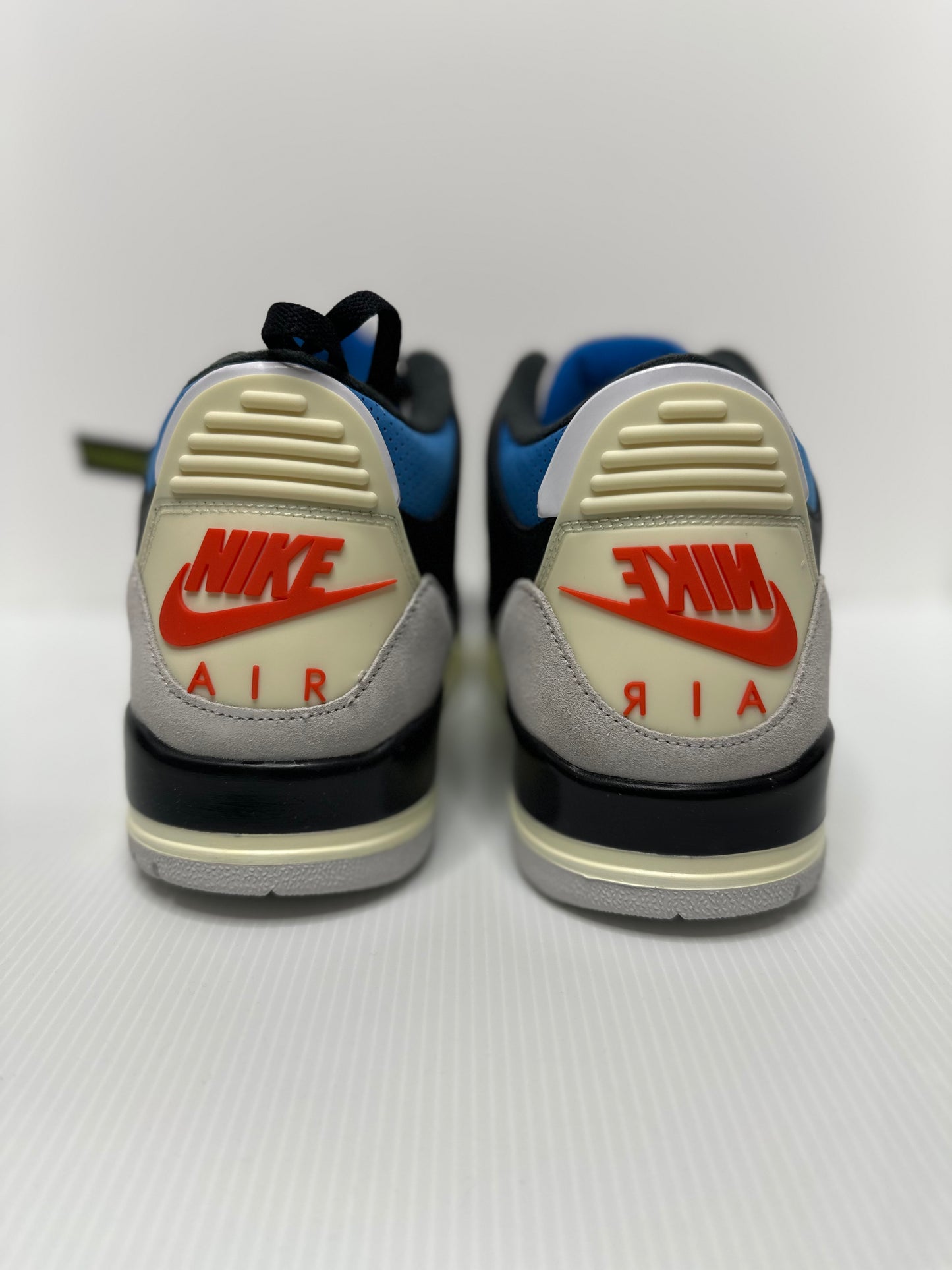 Air Jordan 3 Retro OG 'Rare Air'