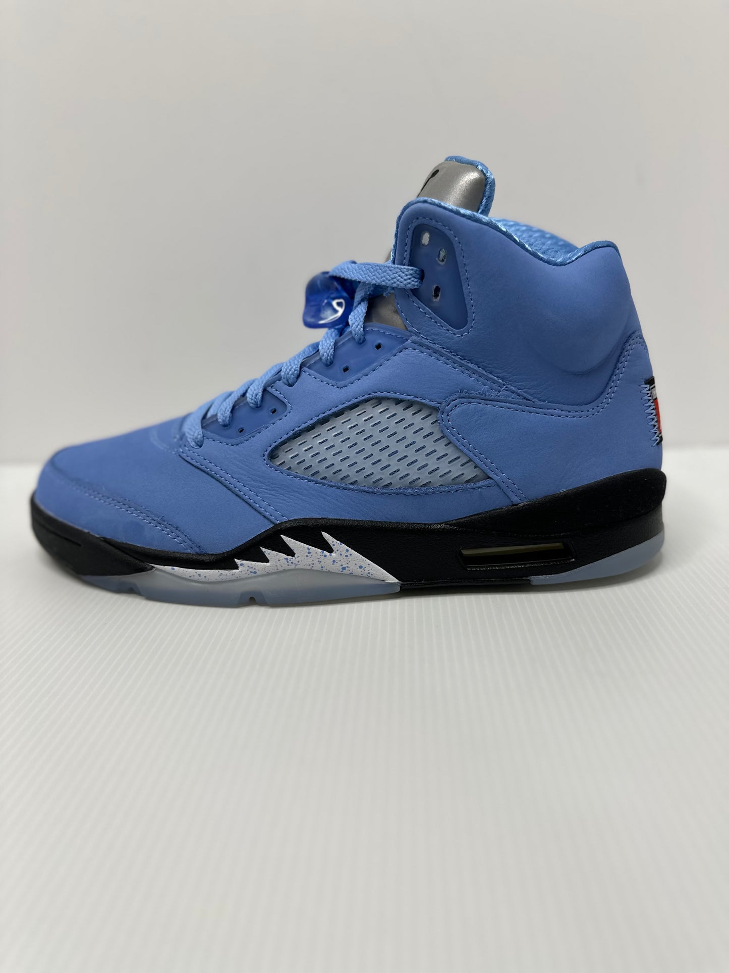 Jordan 5 Retro UNC University Blue
