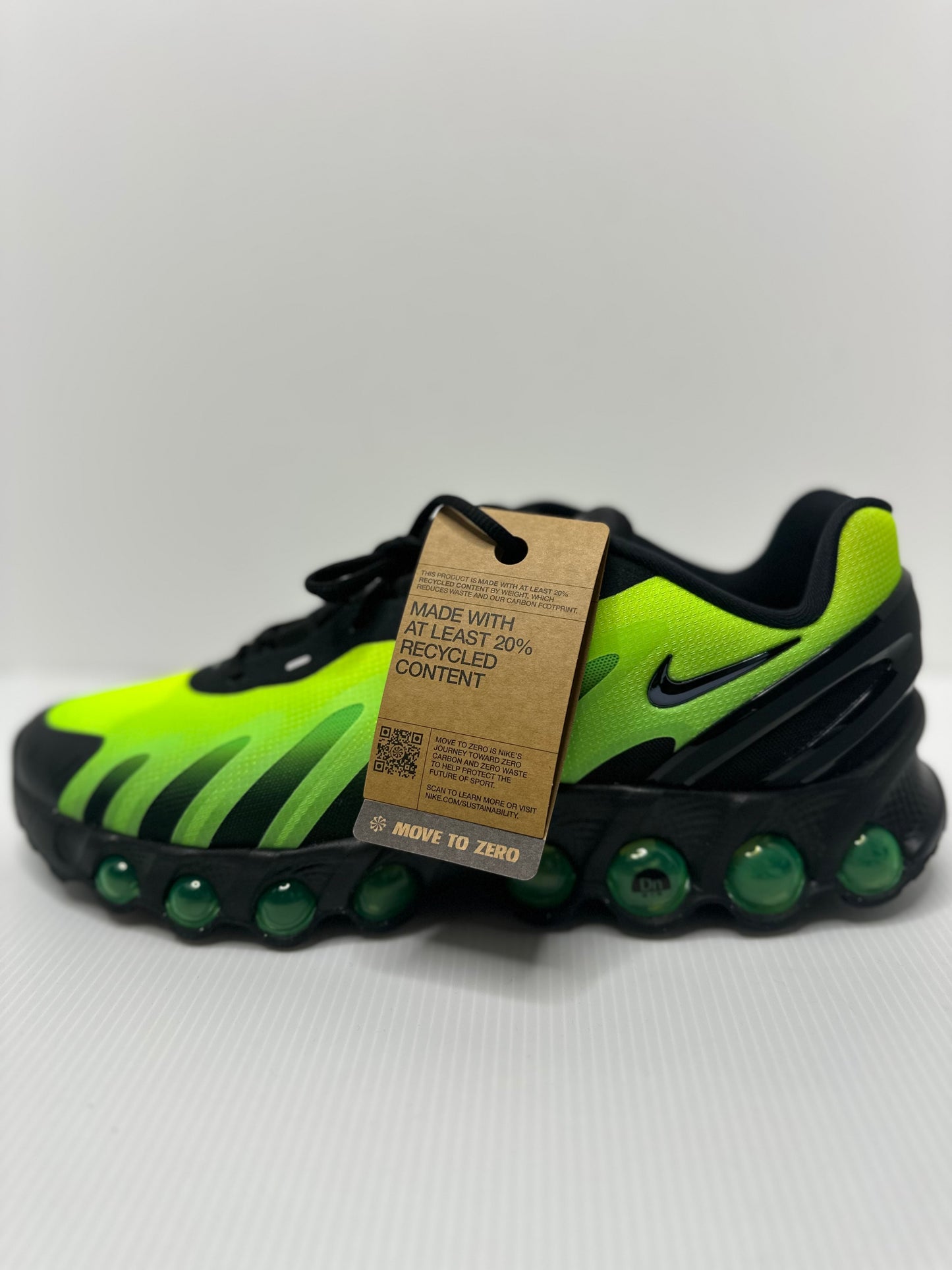 Nike Air Max Dn8 Black Green Strike